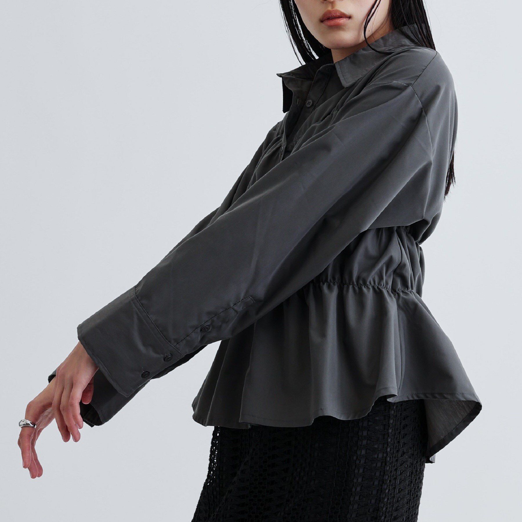 GALLEST「【ZOZO・一部店舗限定】シャーリングビスチェデザインシャツ」|シャツ・ブラウス|