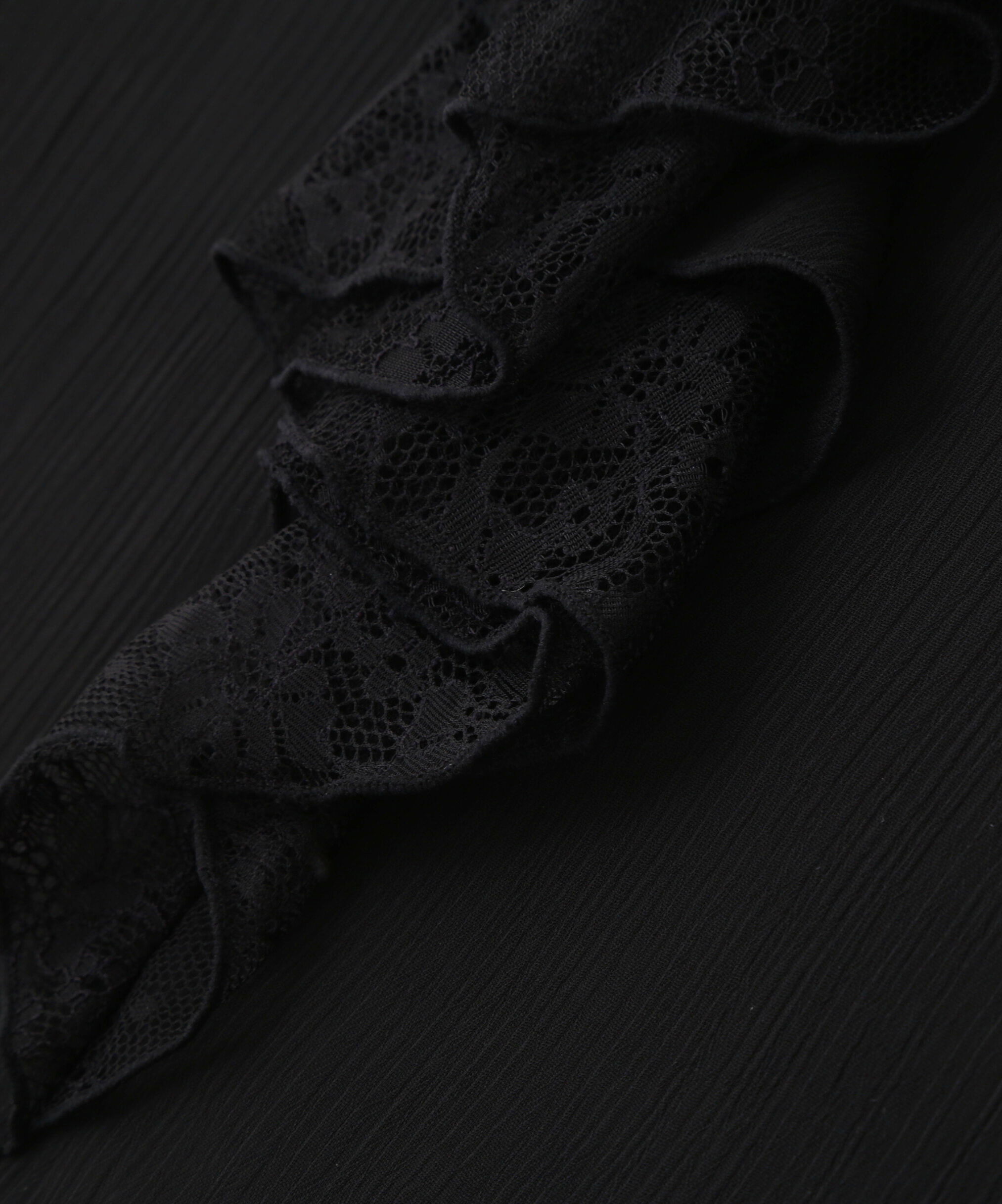 PROPORTION BODY DRESSING「レースフリル楊柳ブラウス 25AW」|シャツ・ブラウス|