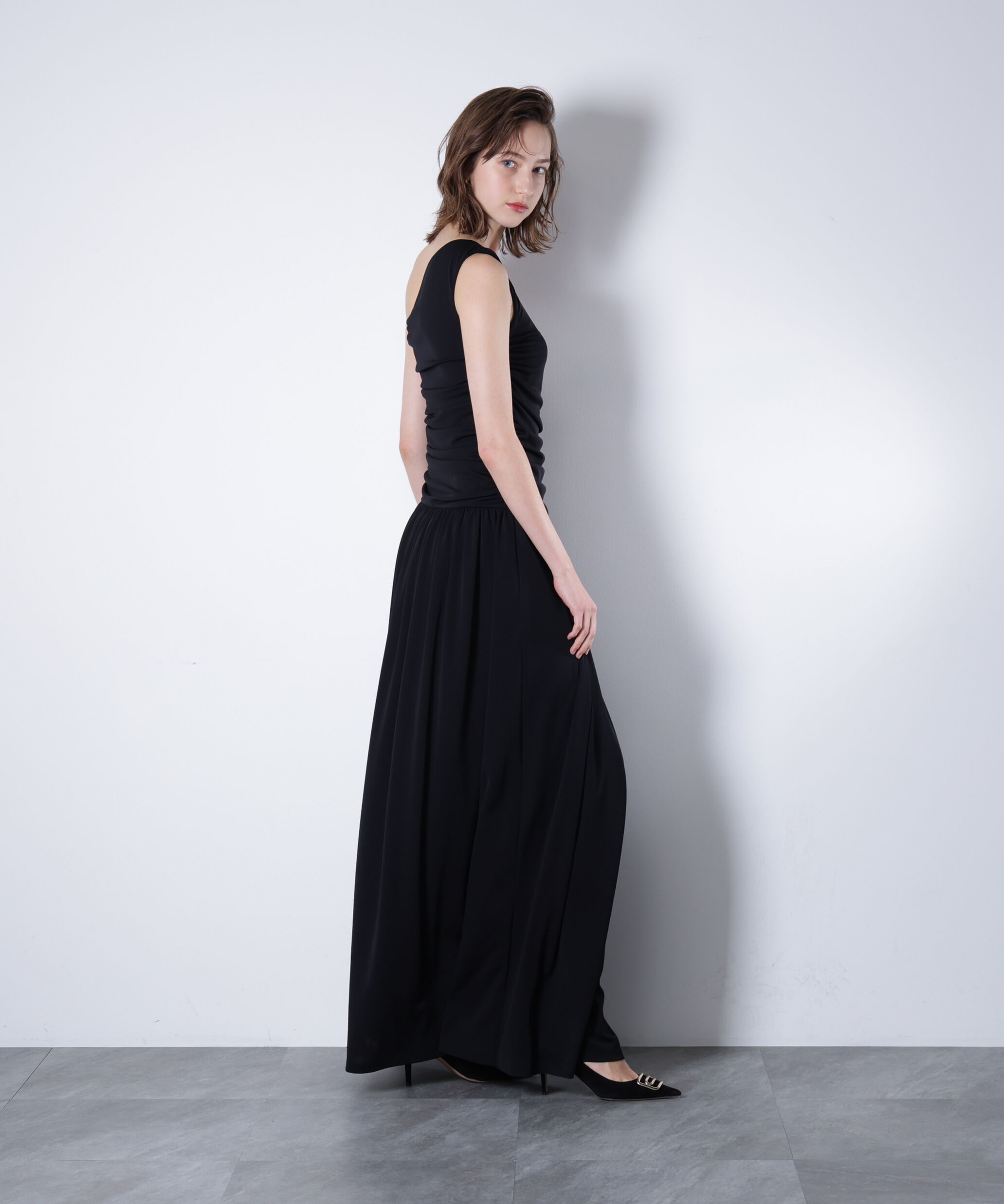  「ワンショルダーシャーリングドレス_」|ワンピース|