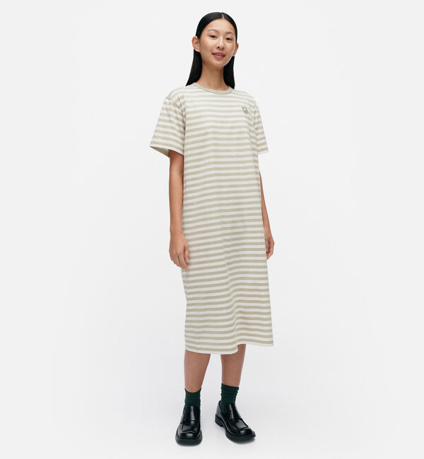 Marimekko「Tasaraita Oversized ワンピース」|ワンピース|ｸﾞﾚｲｯｼｭｸﾞﾘｰﾝ&times;ｵﾌﾎﾜｲﾄ
