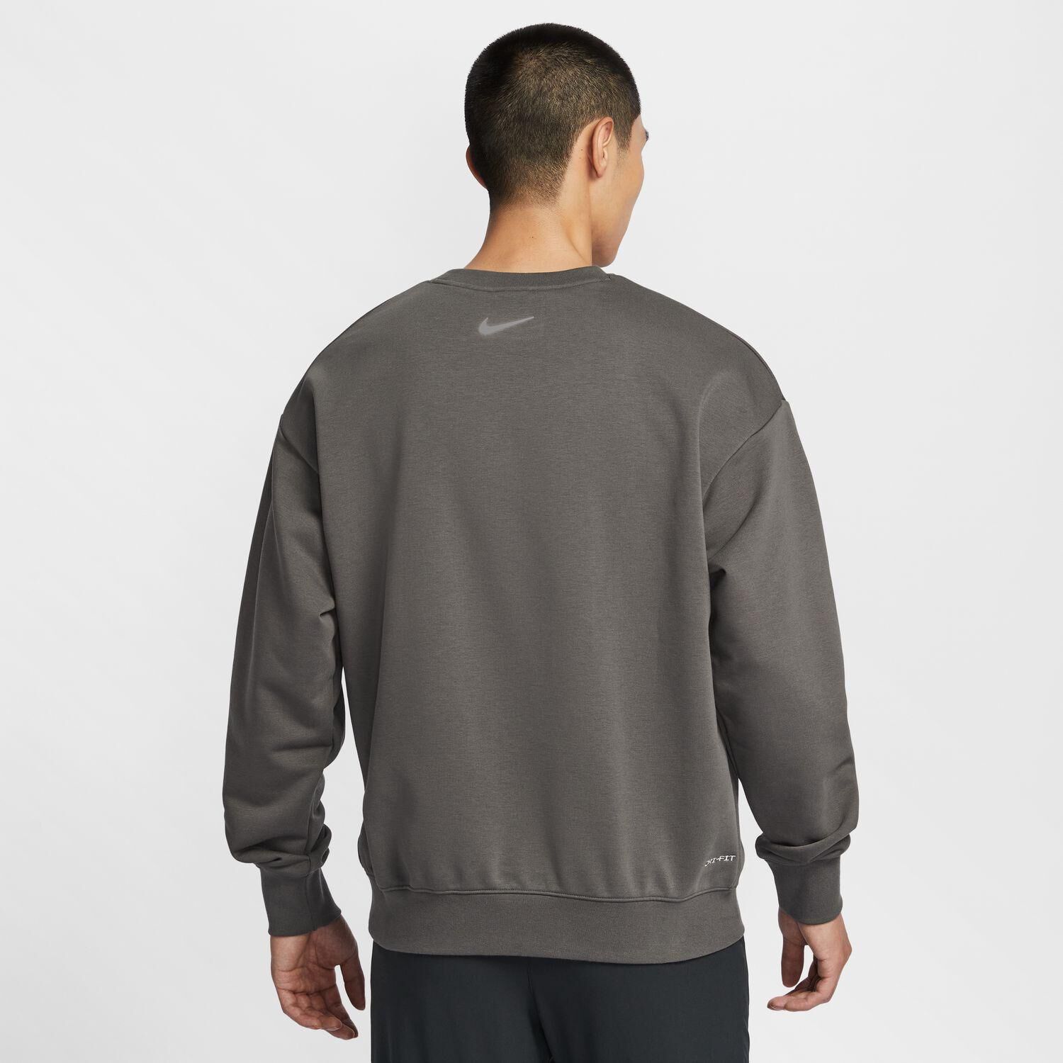 NIKE「【NIKE ｳｪｱ】M TRACK CLUB FLC CREW」|スニーカー|