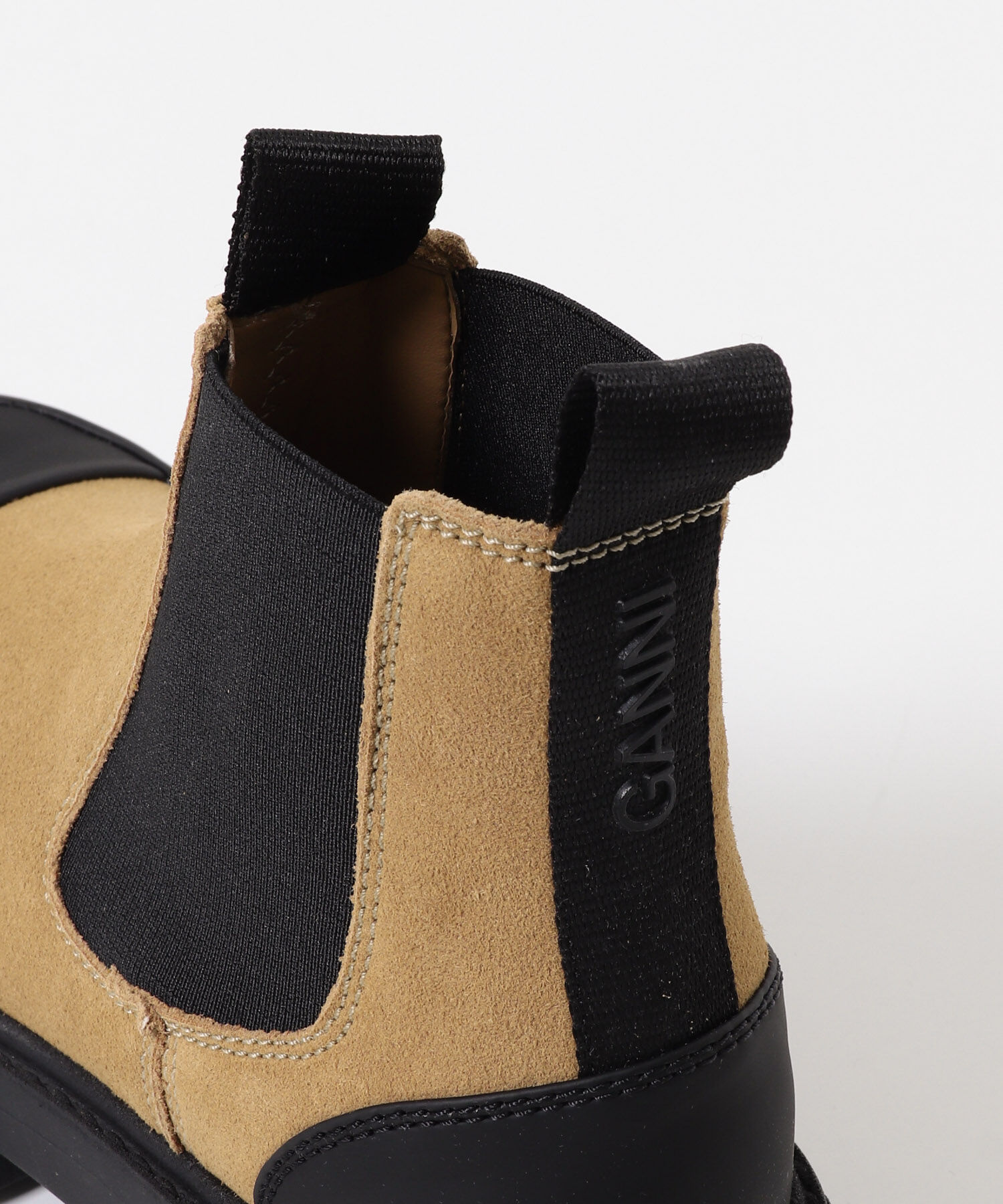 URBAN RESEARCH「GANNI　Cleated Low Chelsea Boot」|ショートブーツ|
