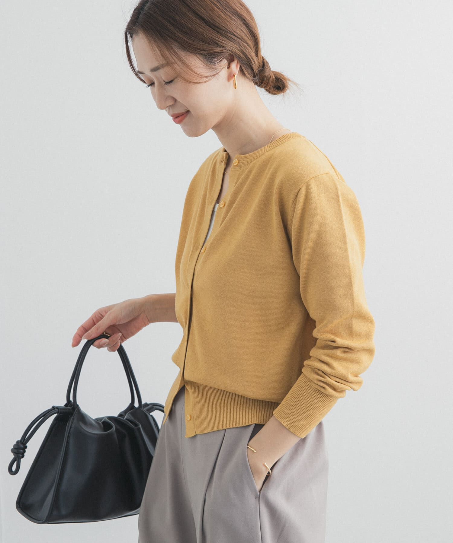 URBAN RESEARCH DOORS「オーガニックコットンクルーネックカーディガン」|カーディガン|