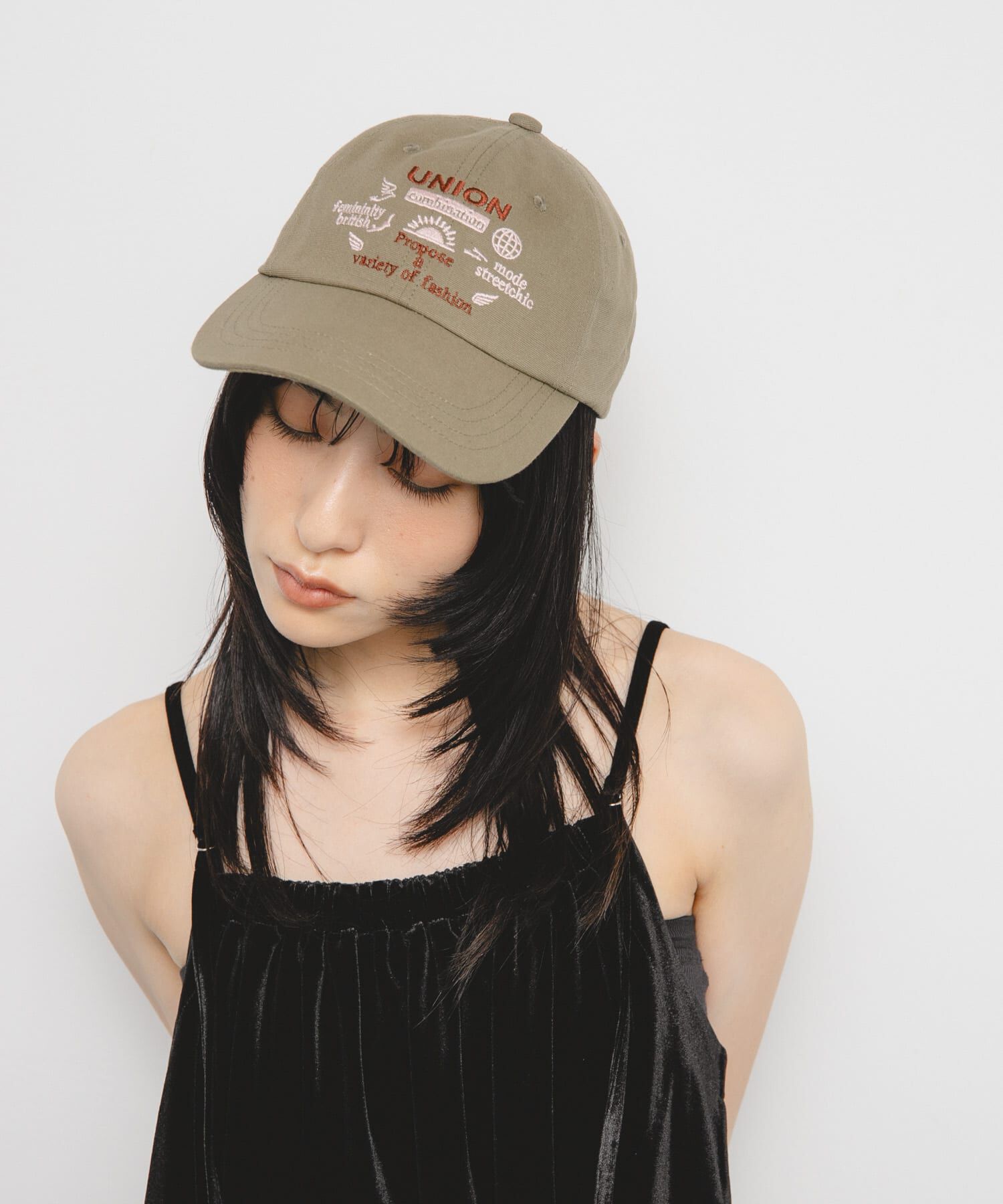  「バイカラーエンブロイダリーCAP」|キャップ・キャスケット|