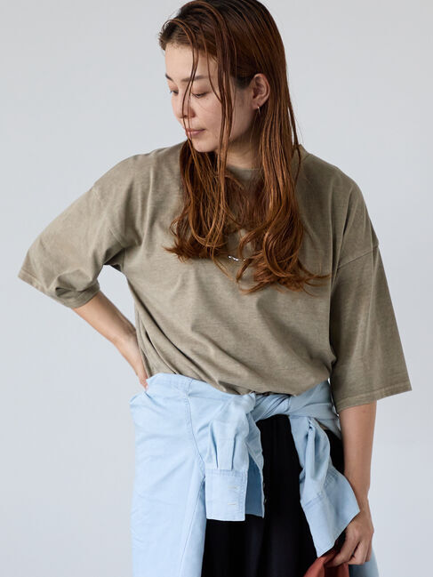 Lugnoncure「ヴィンテージ風加工Tシャツ」|Tシャツ・カットソー|カーキ