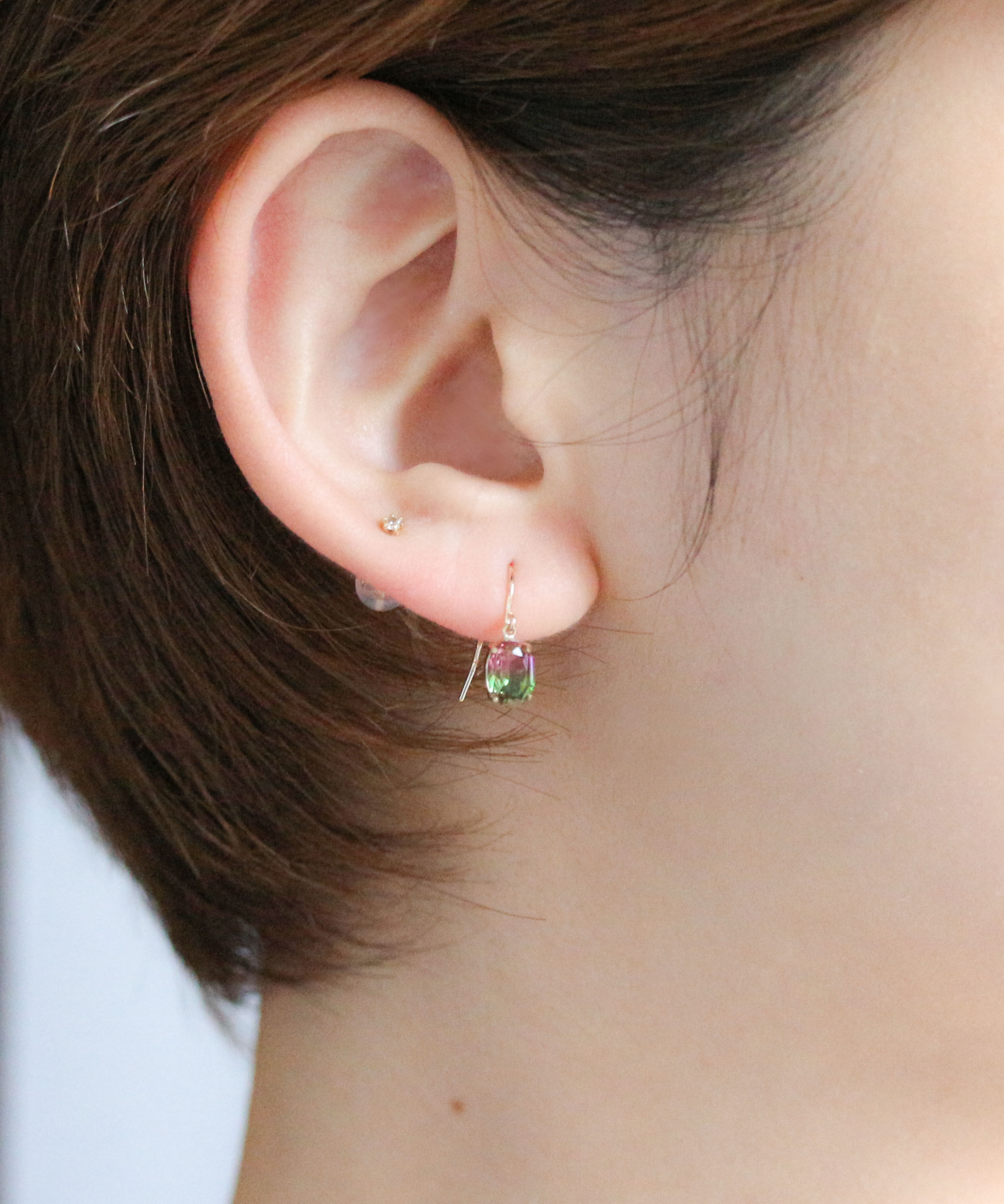  「グラデーションクリスタル フック ピアス | K10YG」|ピアス|