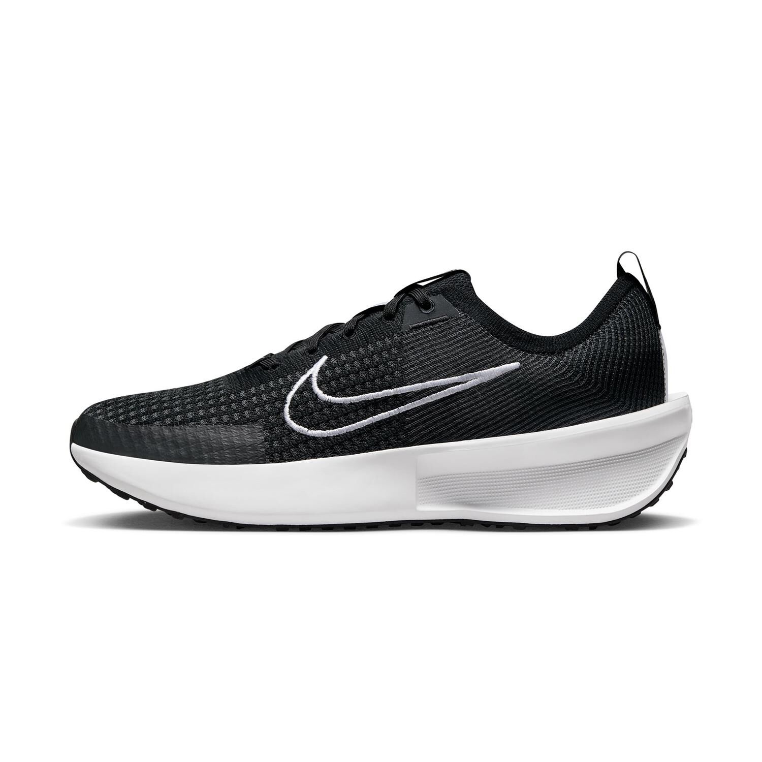 NIKE「【NIKE】INTERACT RUN」|スニーカー|ブラック