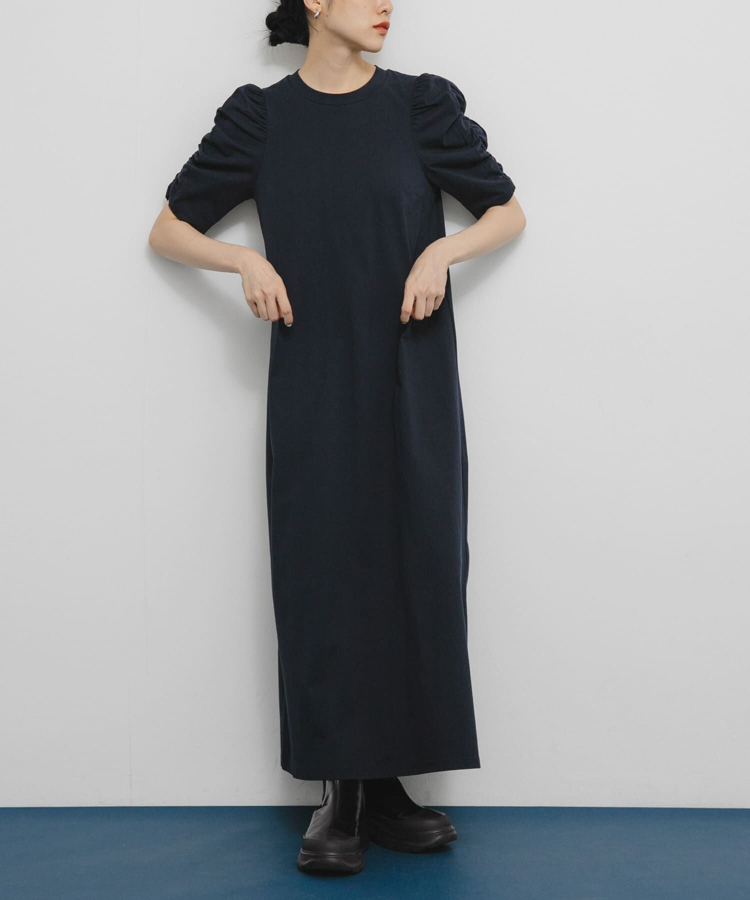  「シャーリングスリーブカットワンピース」|ワンピース|