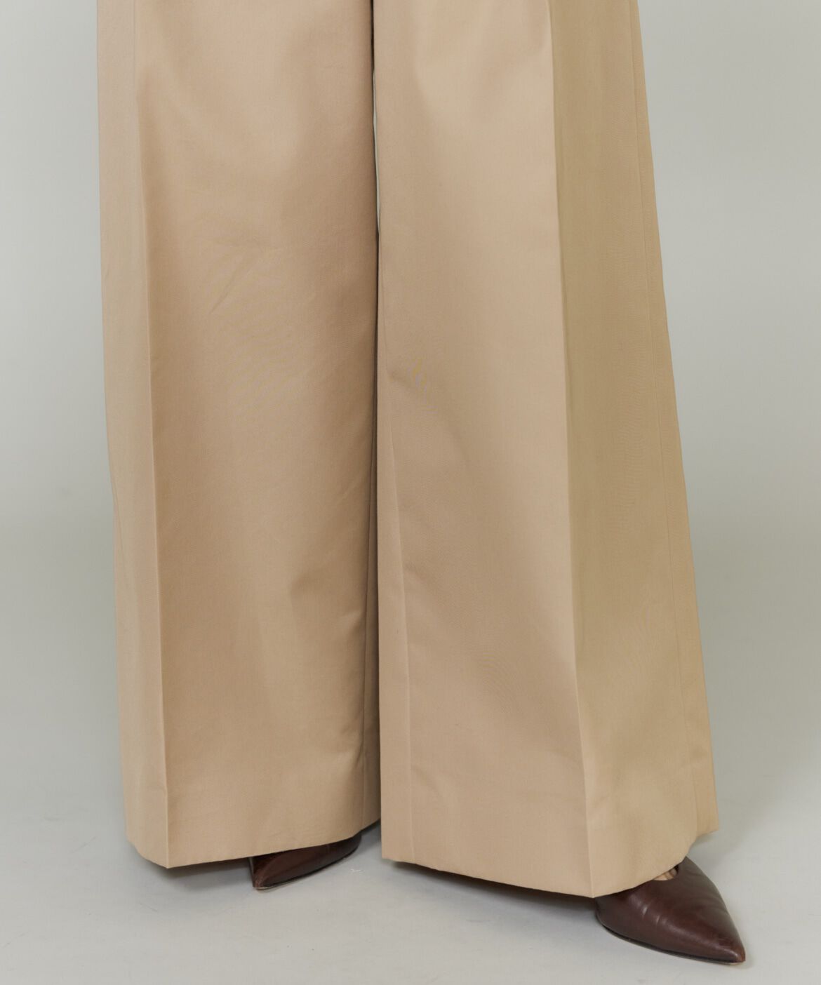 INED「《三尋木奈保コラボ・Oggi11月号掲載商品》大人ワイドチノパンツ」|チノ|