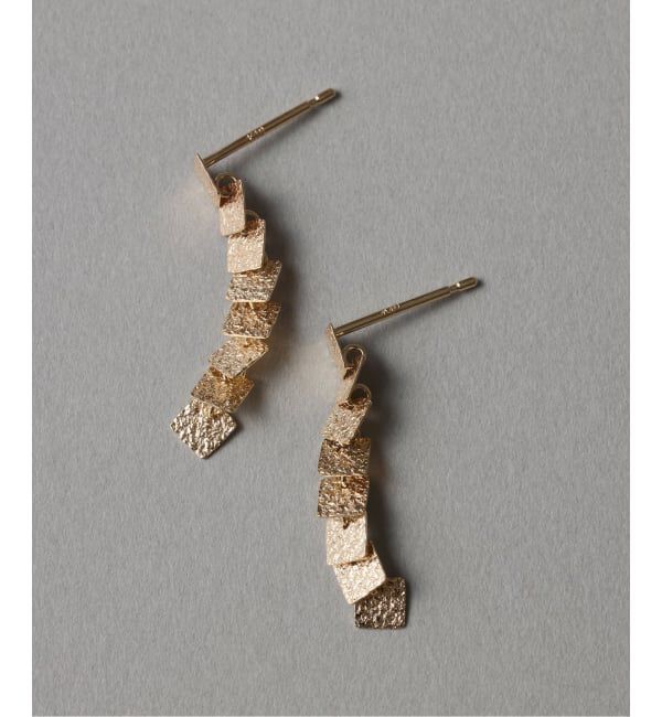 Lilas by Spick&Span「《WEB限定》スクエアラインピアス K10（両耳）」|ピアス|