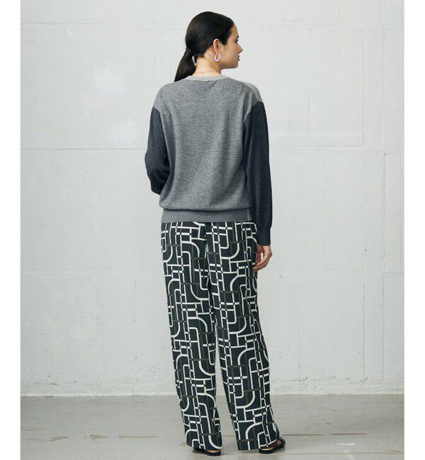 自由区「【カタログ掲載】ファインウールカシミヤクルーネック ニット」|ニット・セーター|
