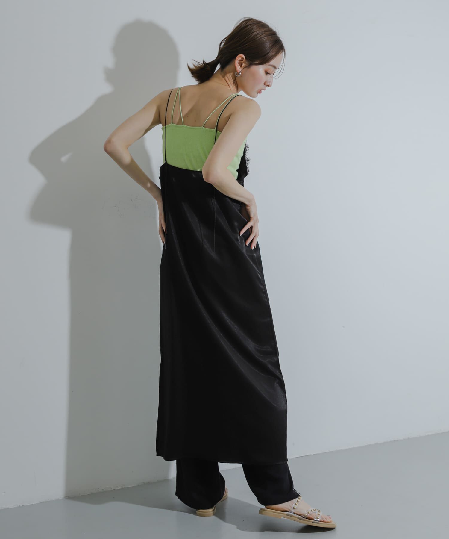 SENSE OF PLACE by URBAN RESEARCH「レースサテンキャミワンピース」|ワンピース|