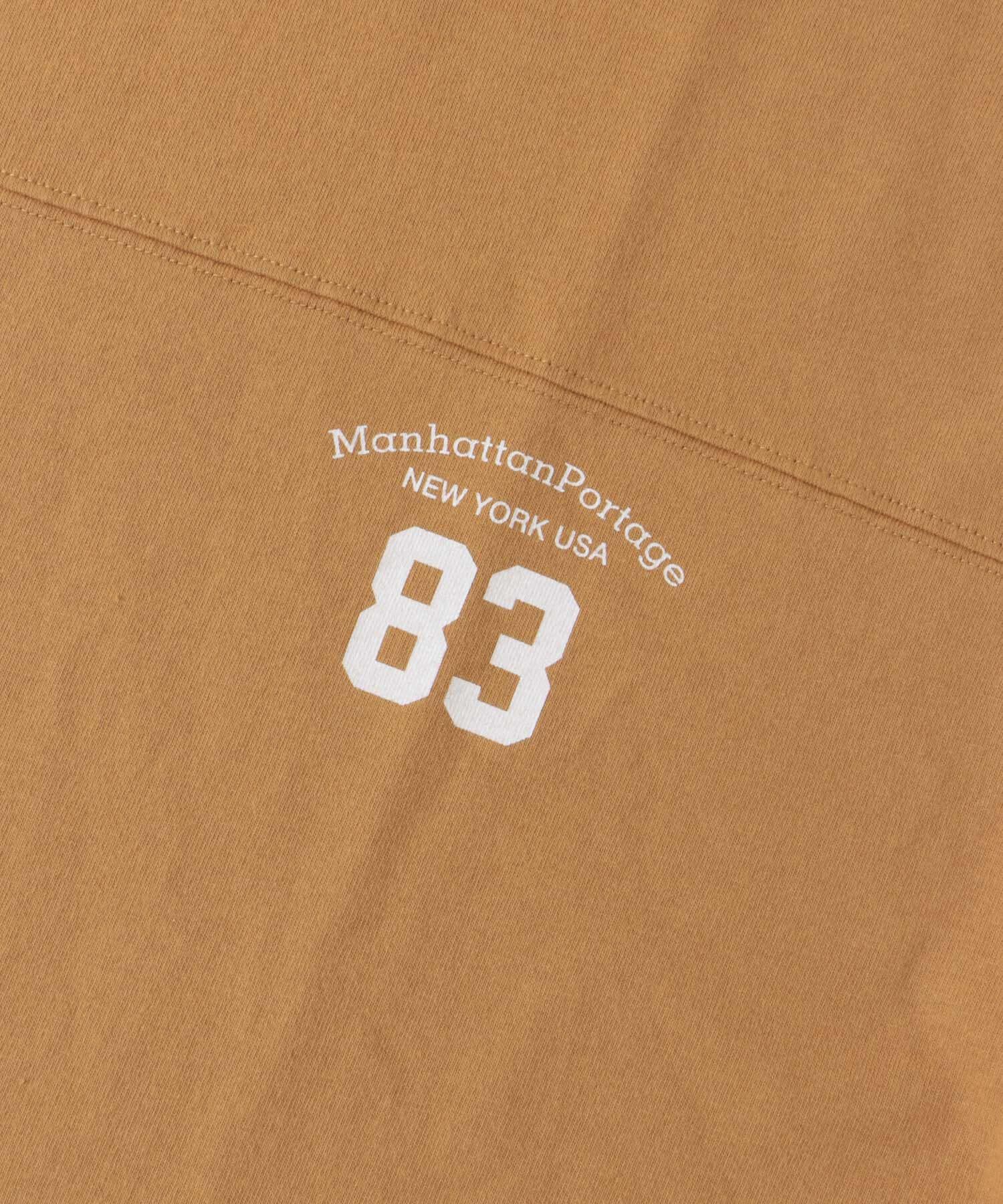 URBAN RESEARCH DOORS「『別注』MANHATTAN PORTAGE&times;DOORS　フットボール オーバーサイズTシャツ」|Tシャツ・カットソー|