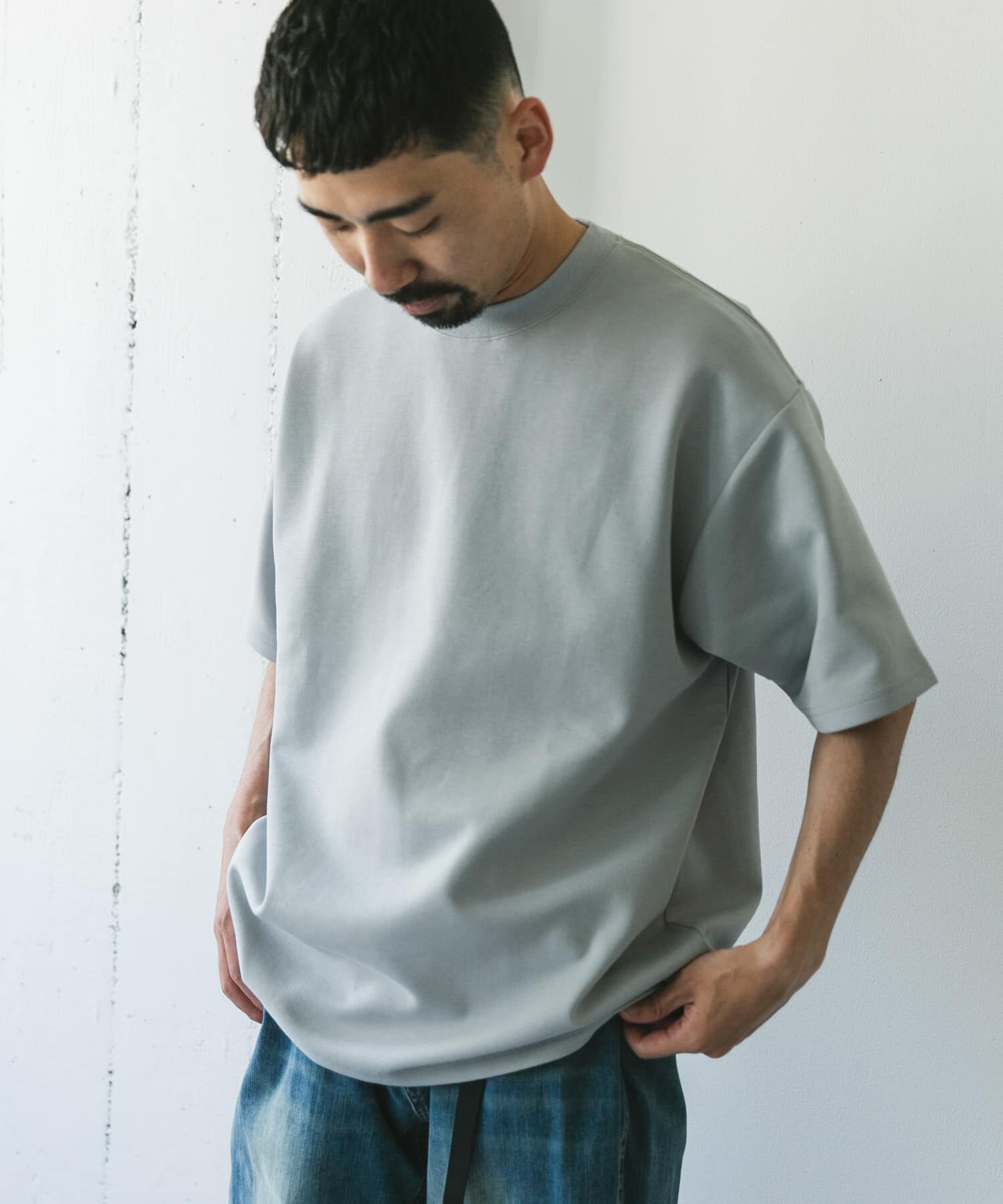 URBAN RESEARCH DOORS「ダンボール ボックス ショートスリーブ Tシャツ」|Tシャツ・カットソー|