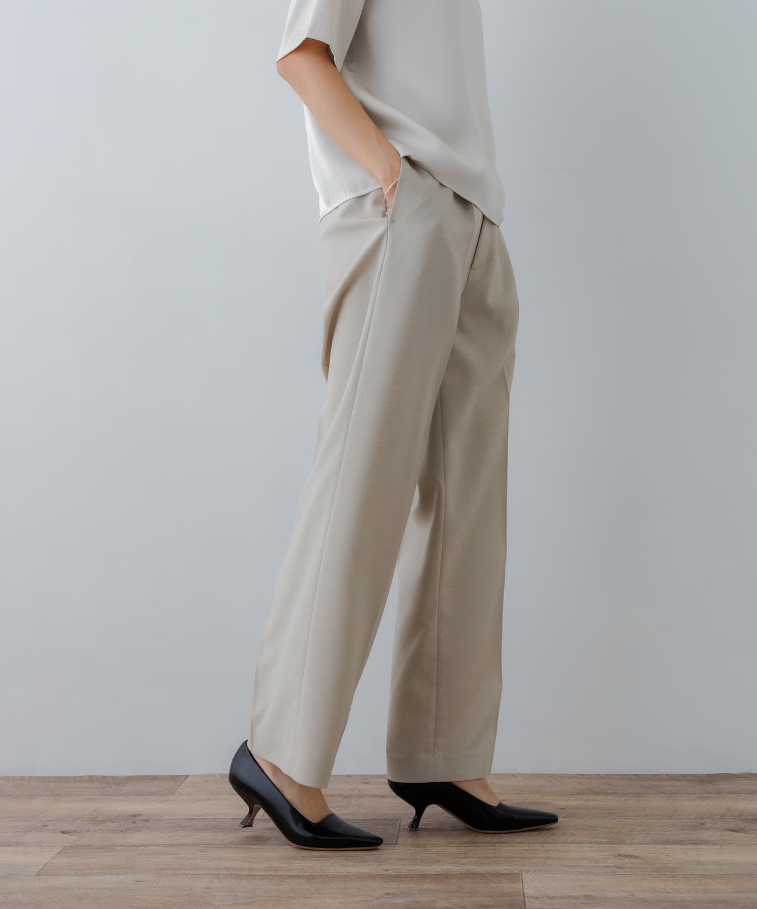 URBAN RESEARCH「『3サイズ展開』タックストレートスラックス」|その他|