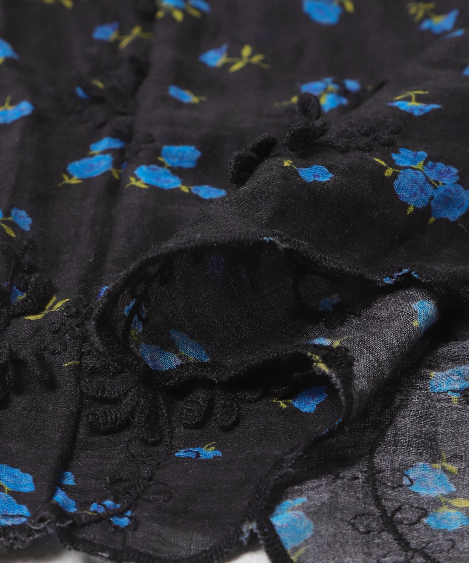 URBAN RESEARCH「crinkle crinkle crinkle　SHEER FLOWER EASY PANTS」|その他|