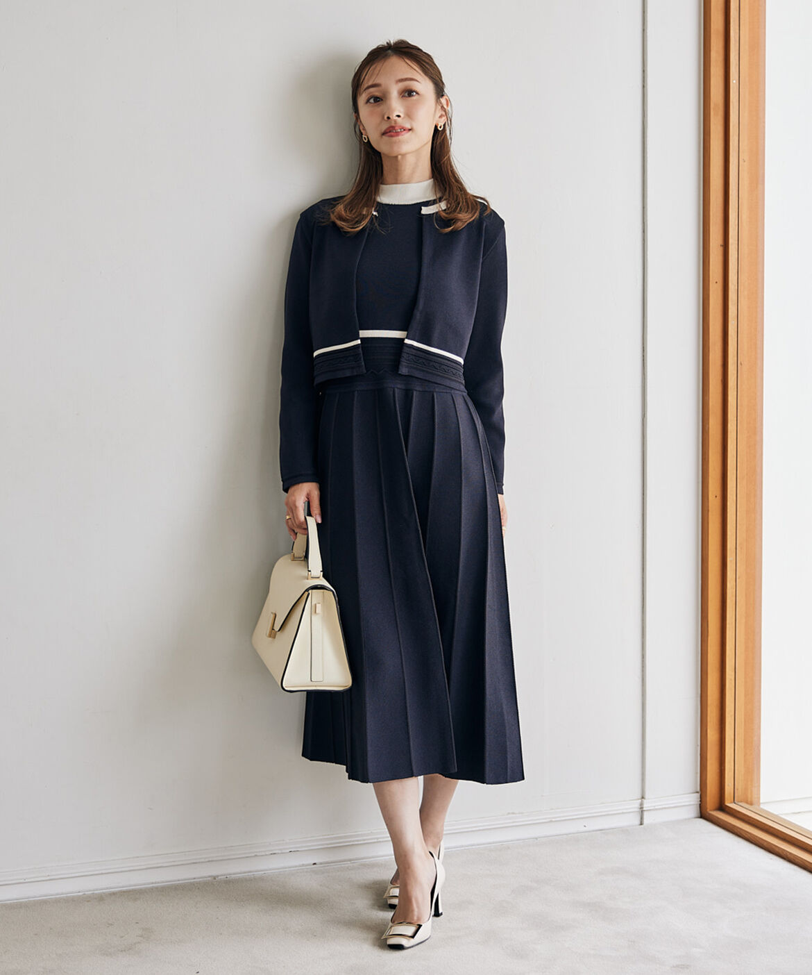 Maglie le cassetto「《M Maglie le cassetto》バイカラーニットワンピース」|ワンピース|ネイビー