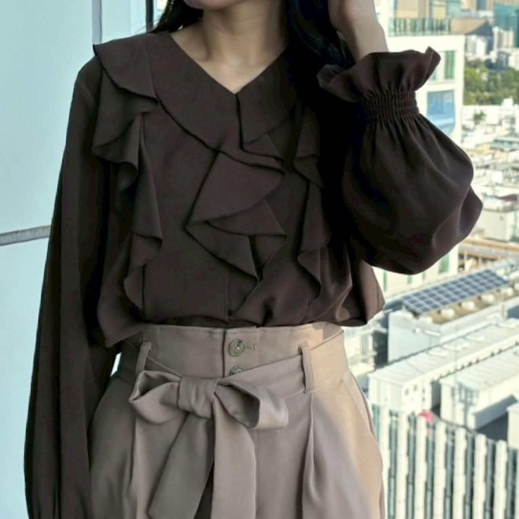 Couture broach「【大人可愛い・通勤】ラッフルフリルブラウス」|シャツ・ブラウス|