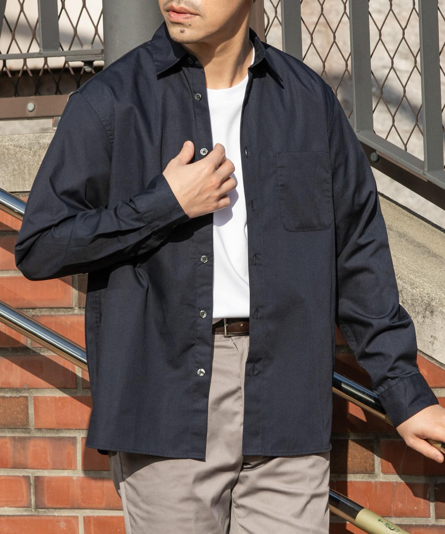 URBAN RESEARCH ROSSO「『防シワ/防臭』アーバンリラックスブロードシャツ」|シャツ・ブラウス|ネイビー