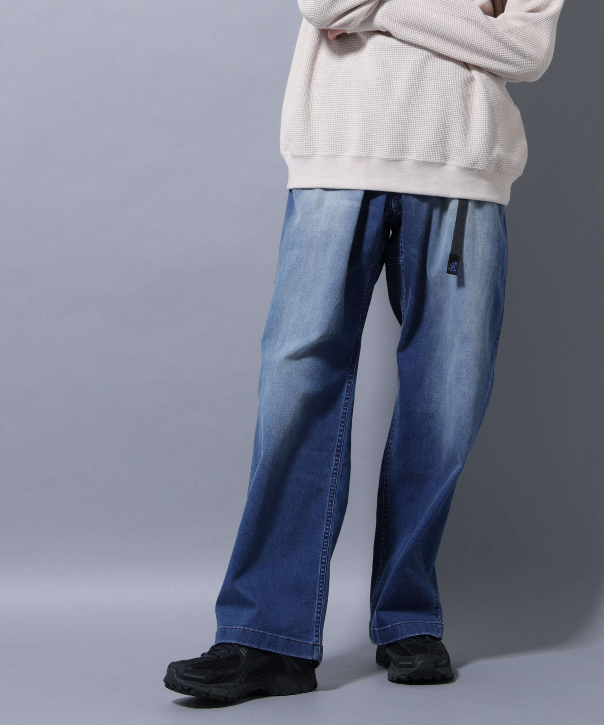 nano･universe「Gramicci/別注 BUGGY DENIM PANT」|チノ|インディゴ6