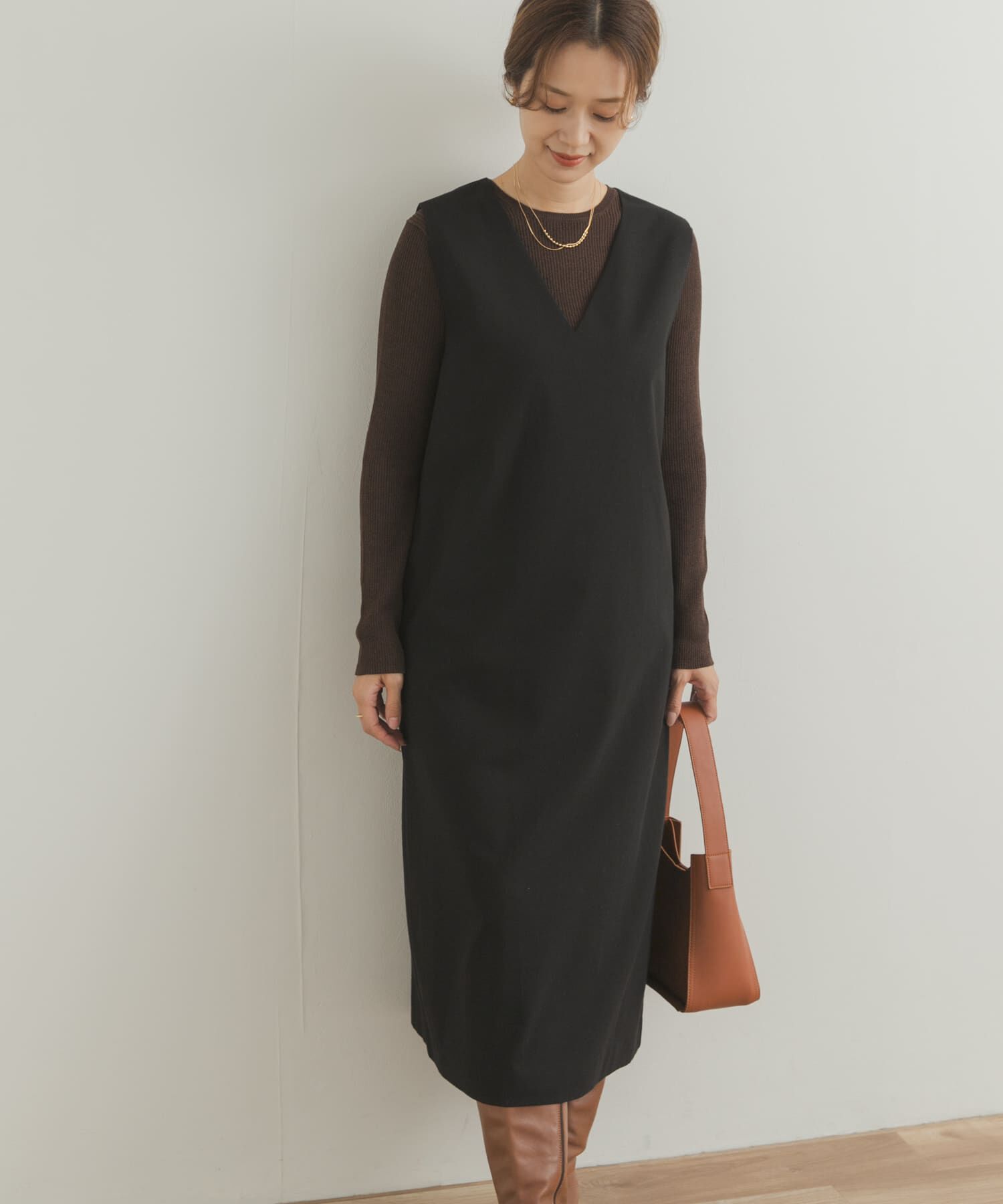 URBAN RESEARCH DOORS「『UR TECH』ストレートラインジャンパースカート」|ワンピース|