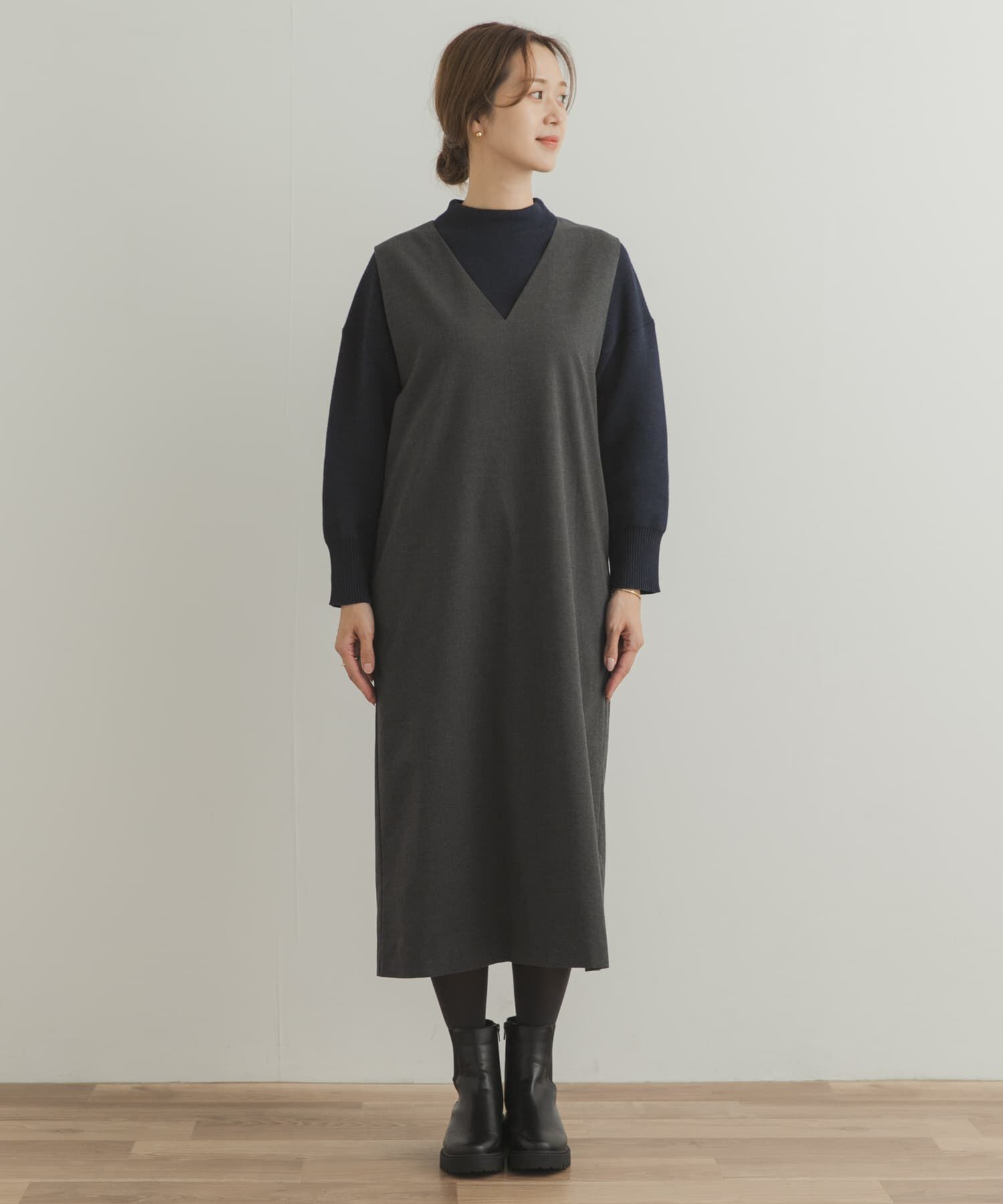 URBAN RESEARCH DOORS「『UR TECH』ストレートラインジャンパースカート」|ワンピース|