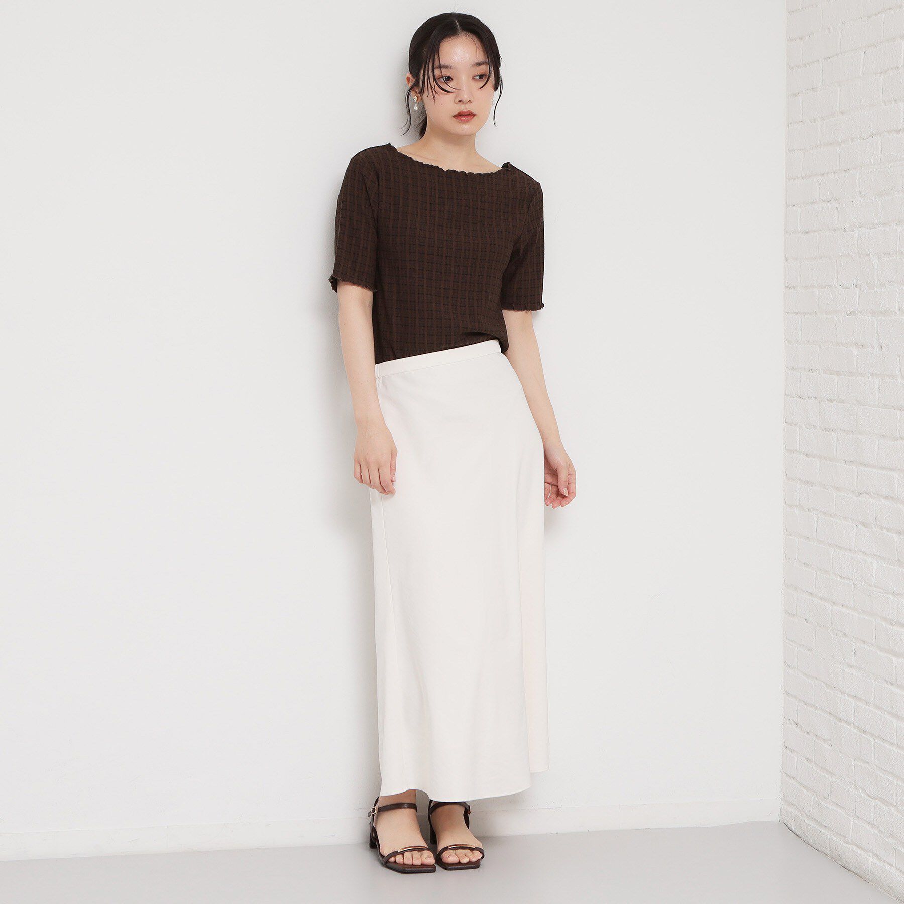 THE SHOP TK「さりげないフリルがアクセント チェック柄5分袖カットソー」|Tシャツ・カットソー|