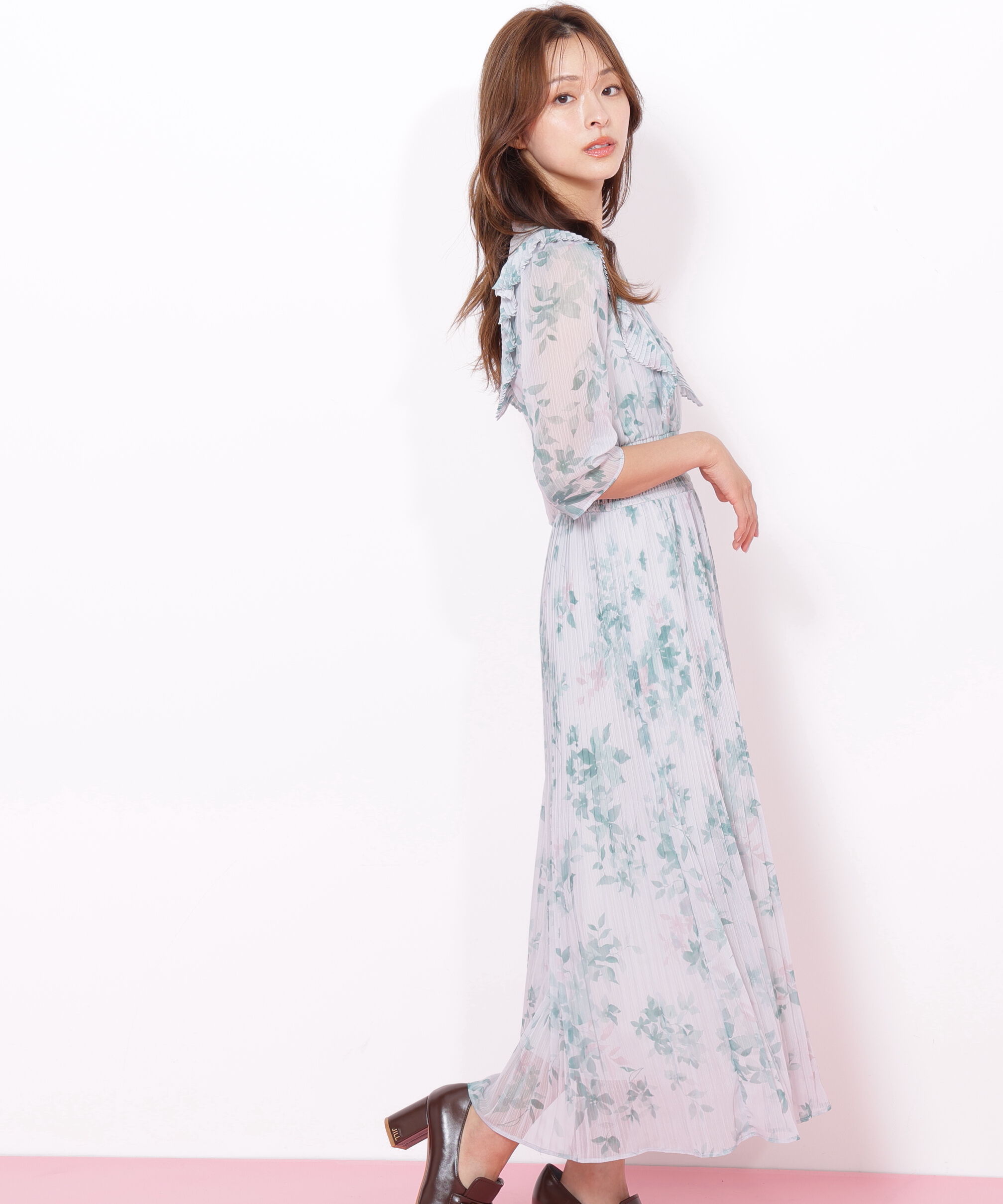  「ぼかしフラワープリントワンピース」|ワンピース|