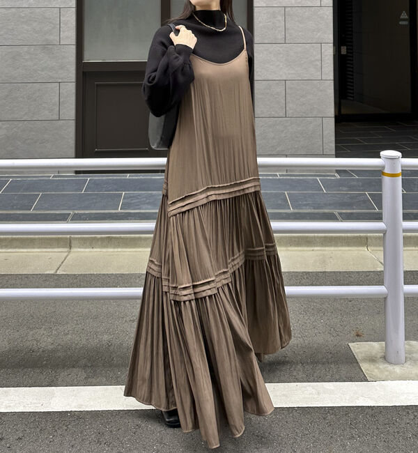 Doux archives「ピンタックティアードキャミワンピース」|ワンピース|BROWN