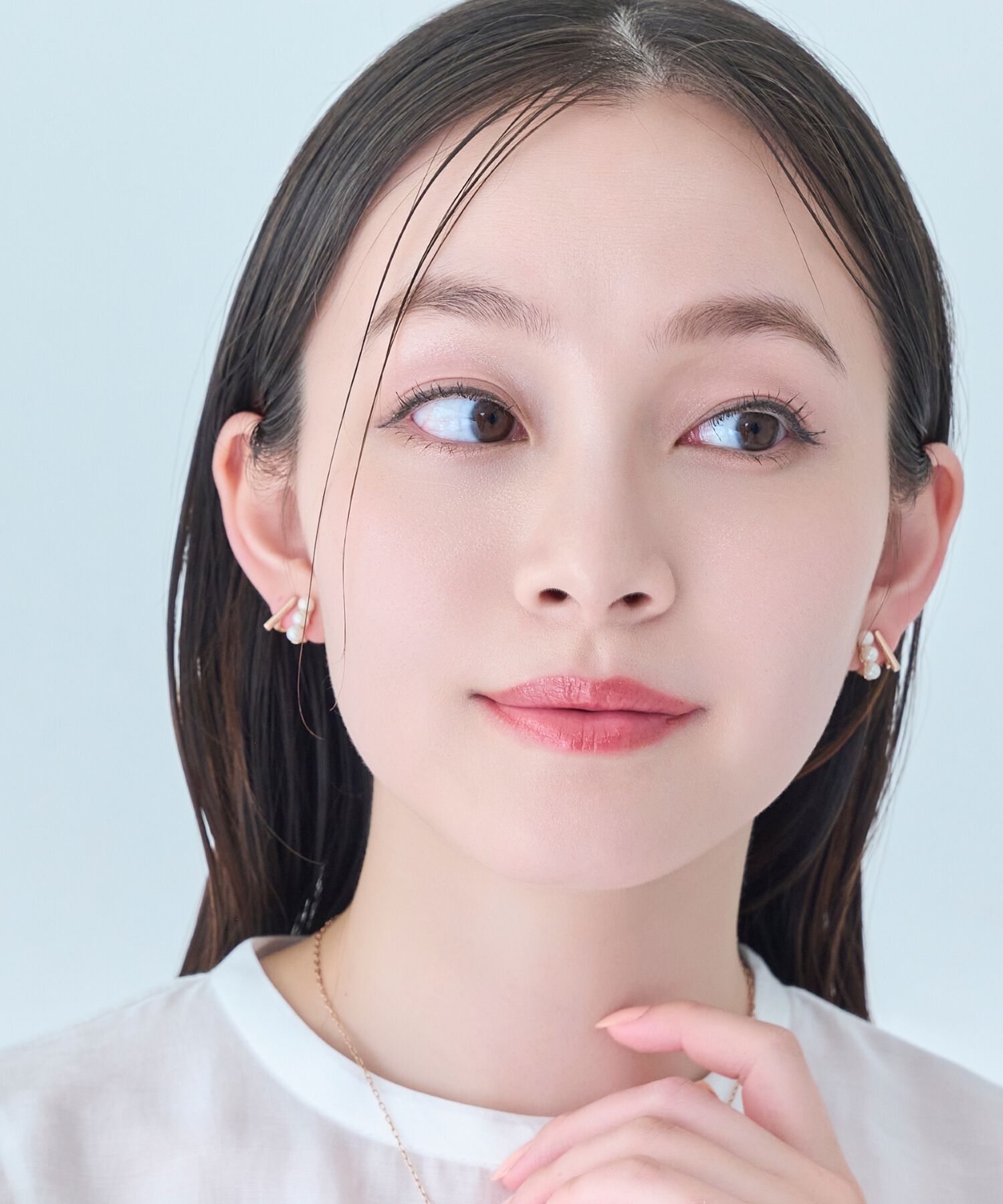 Phoebe「【痛くないシリーズ/金属アレルギー対応】ダブルデコレイトパールライトフィットイヤリング　シャンパン」|イヤリング|