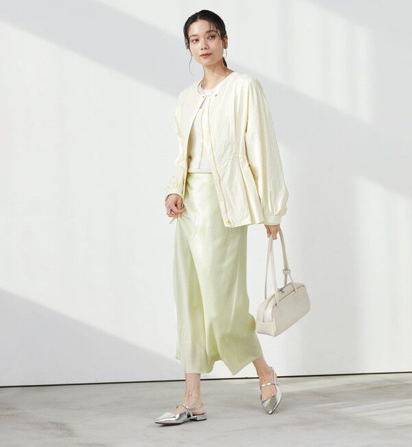 【MHL.】リネン×コットン生地ウエストコード付き短丈ブルゾン　ホワイト MHL.（エムエイチエル）の「WORKWEAR COTTON LINEN（ブルゾン）」 - WEAR