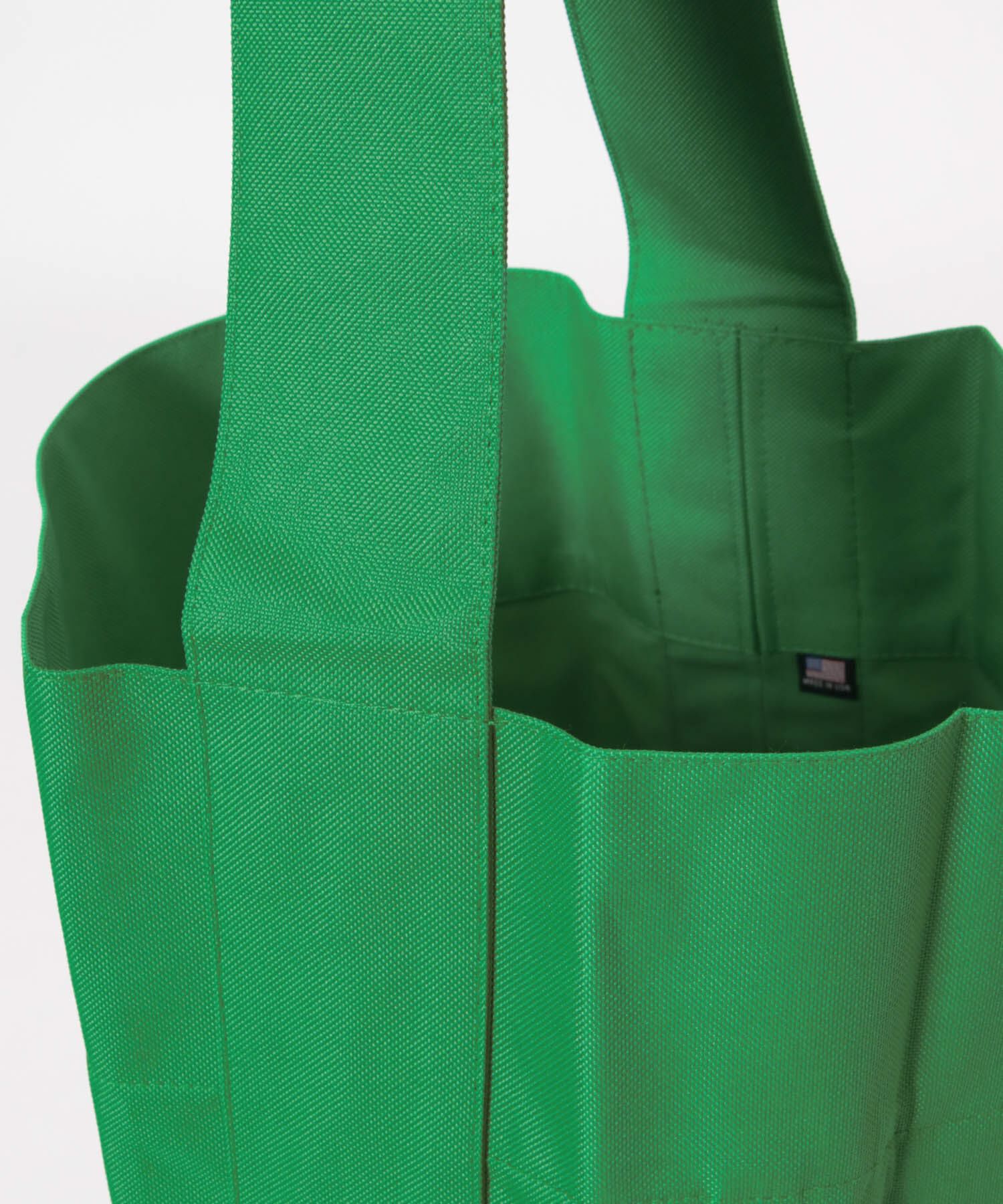 URBAN RESEARCH「Kaan　BUCKET TOTE WP」|トートバッグ|