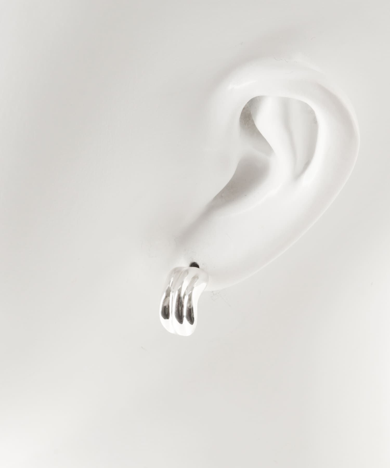 SMELLY「SMELLY so&rsquo;　plump nuance pierce」|ピアス|