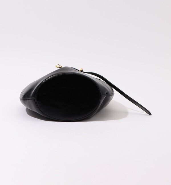 TOMORROWLAND GOODS「LIFFNER BELTED BUCKET BAG」|ショルダー・メッセンジャー|