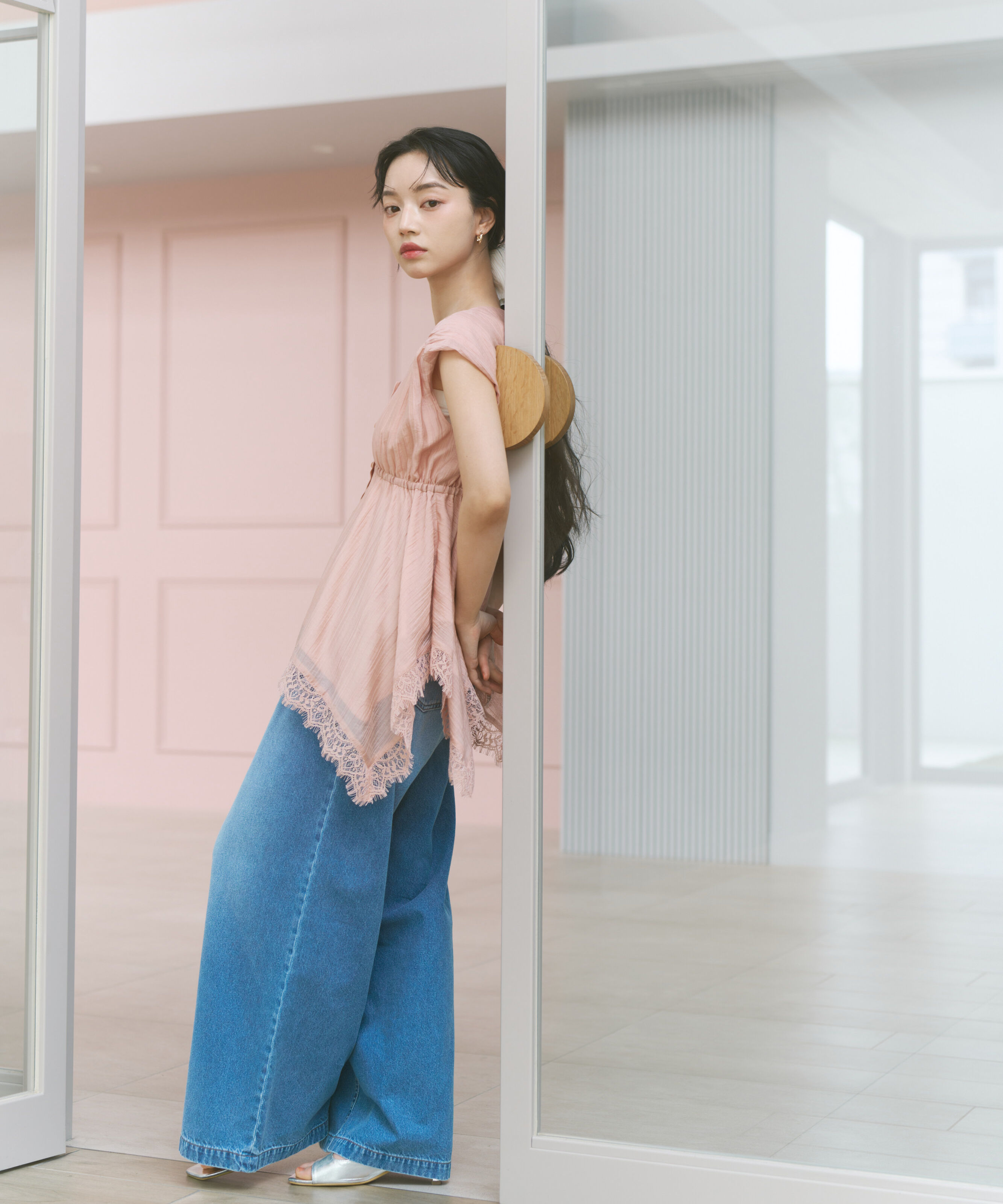 PROPORTION BODY DRESSING「レーストリミングヘムブラウス 26SS」|シャツ・ブラウス|