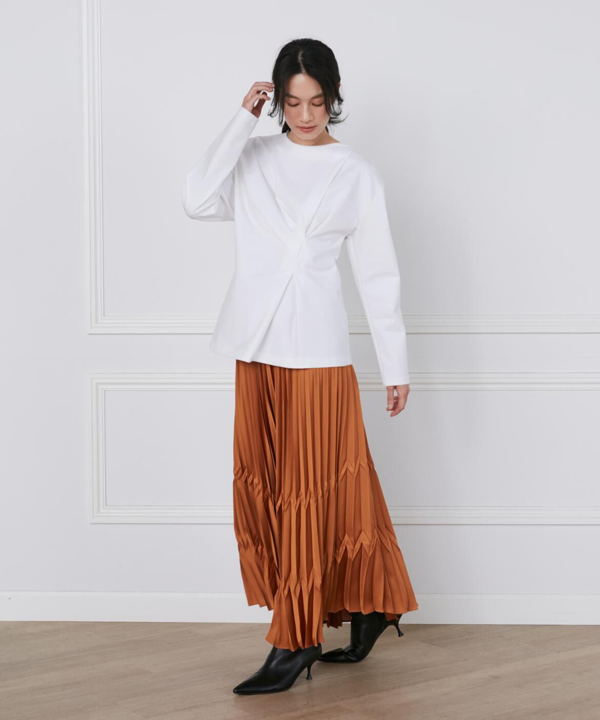 INED「《大きいサイズ》サテンプリーツスカート《la veille by SUPERIOR CLOSET》」|スカート|