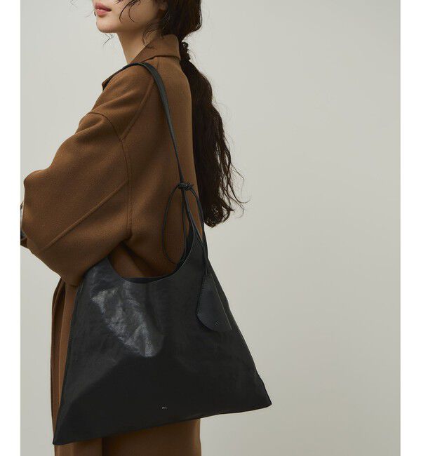 ADAM ET ROPE'「【PFT】Triangle Bag」|ショルダー・メッセンジャー|
