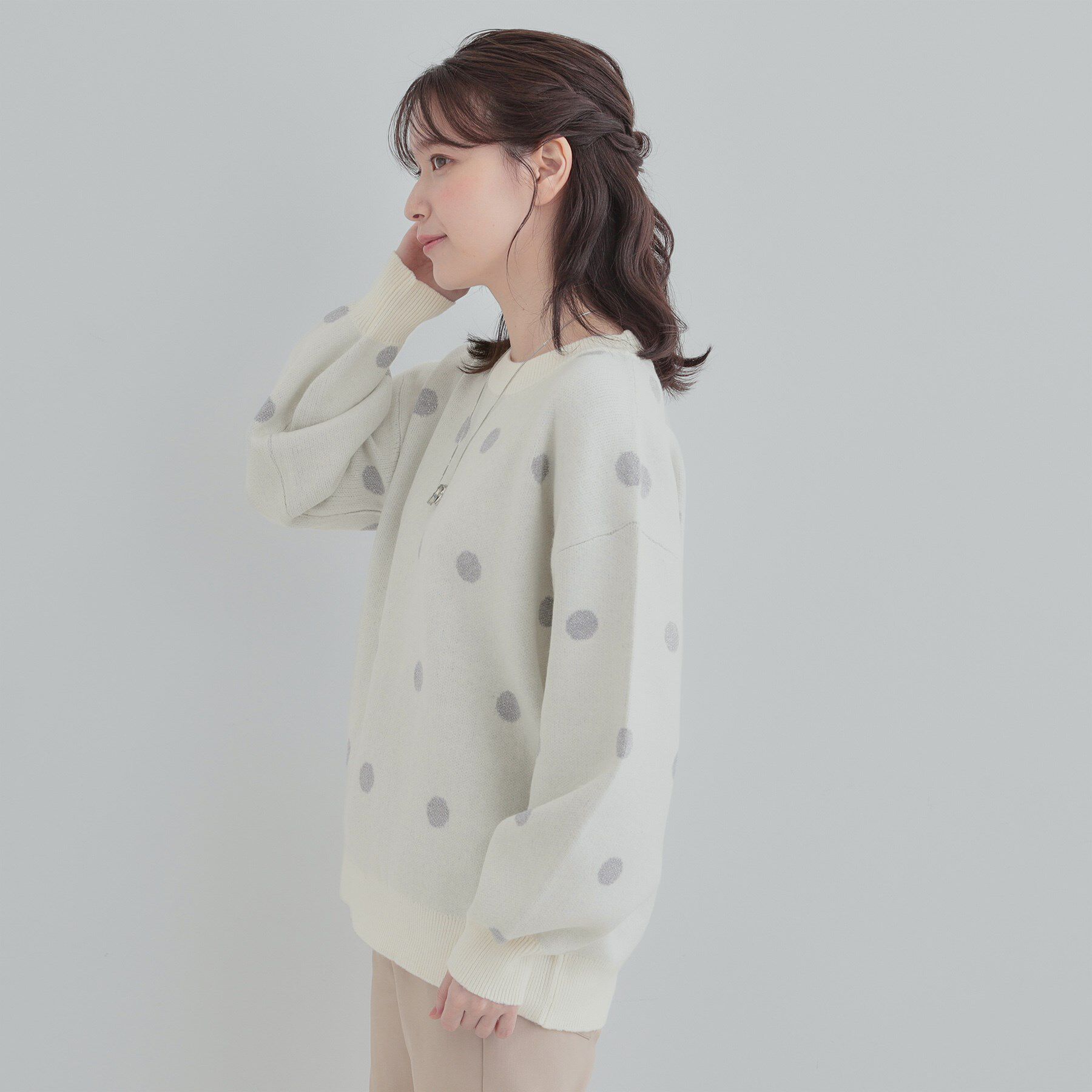 SHOO･LA･RUE「【S-LL/洗濯機可】体型カバーができる 大人のドット柄ニット」|ニット・セーター|