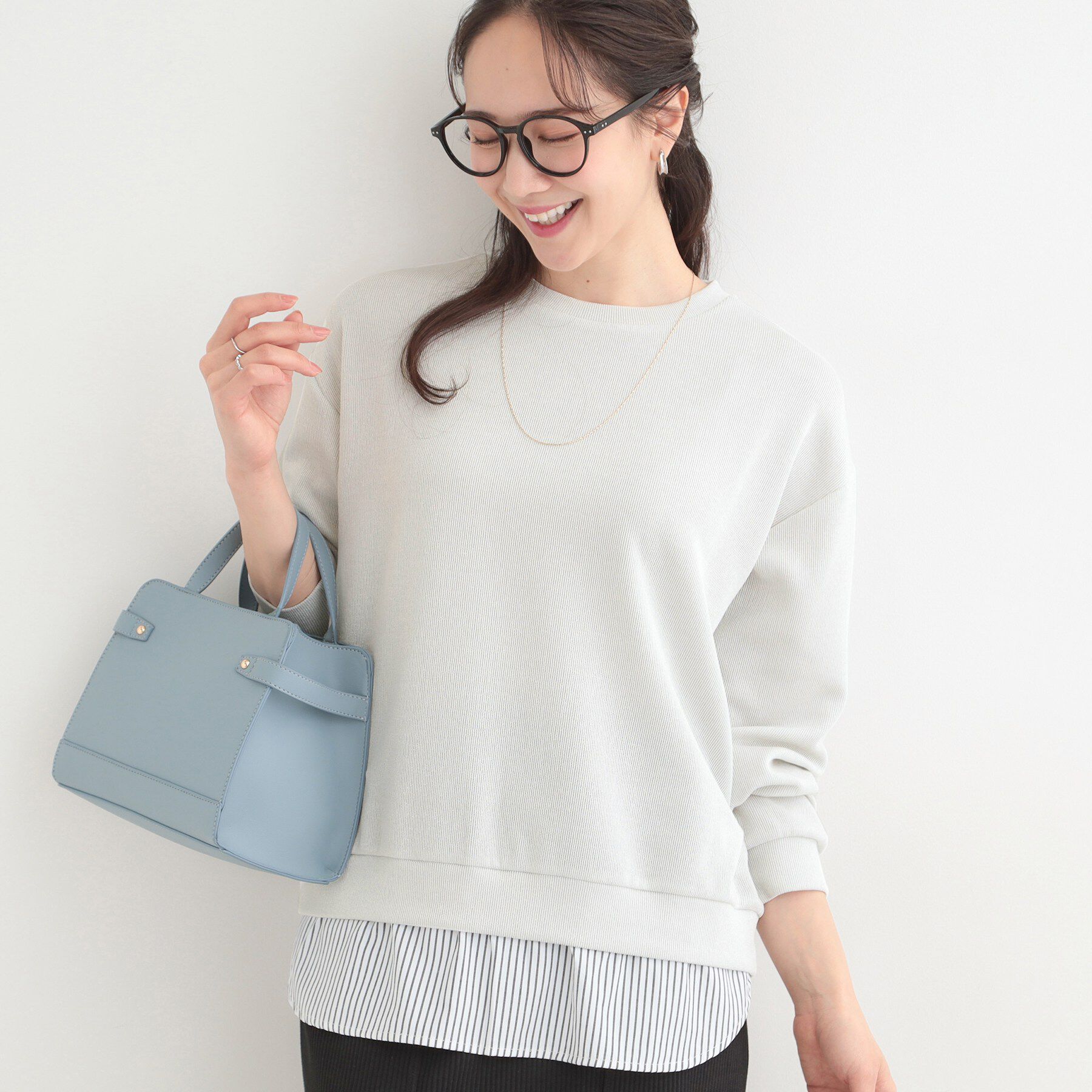 SHOO･LA･RUE「【洗濯機可】1枚でサマ見え ラメニットソー レイヤード風トップス」|Tシャツ・カットソー|オフホワイト(303