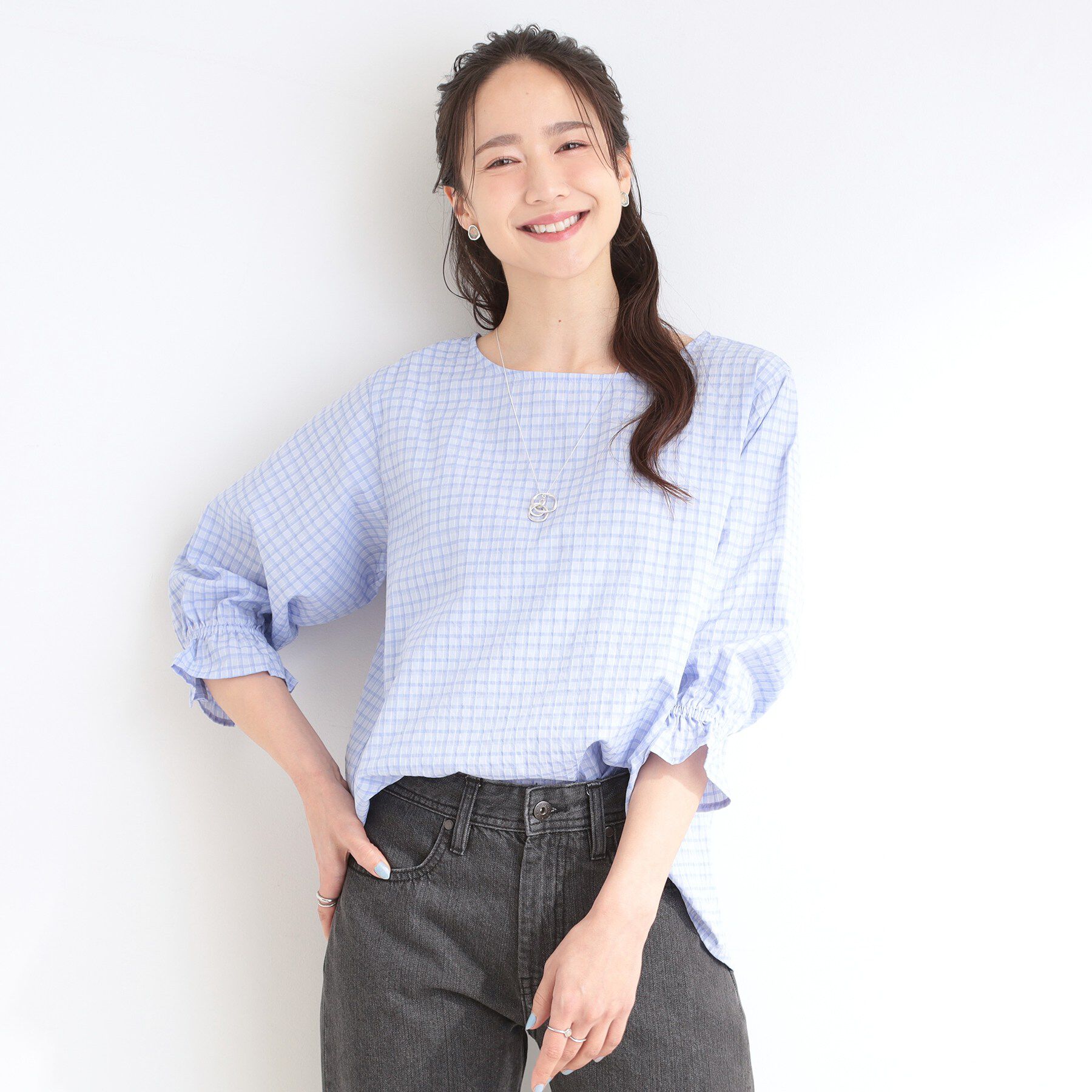 SHOO･LA･RUE「【セットアップ可/洗濯機可】上品チェックが好印象 ゆるさらサッカーブラウス」|シャツ・ブラウス|