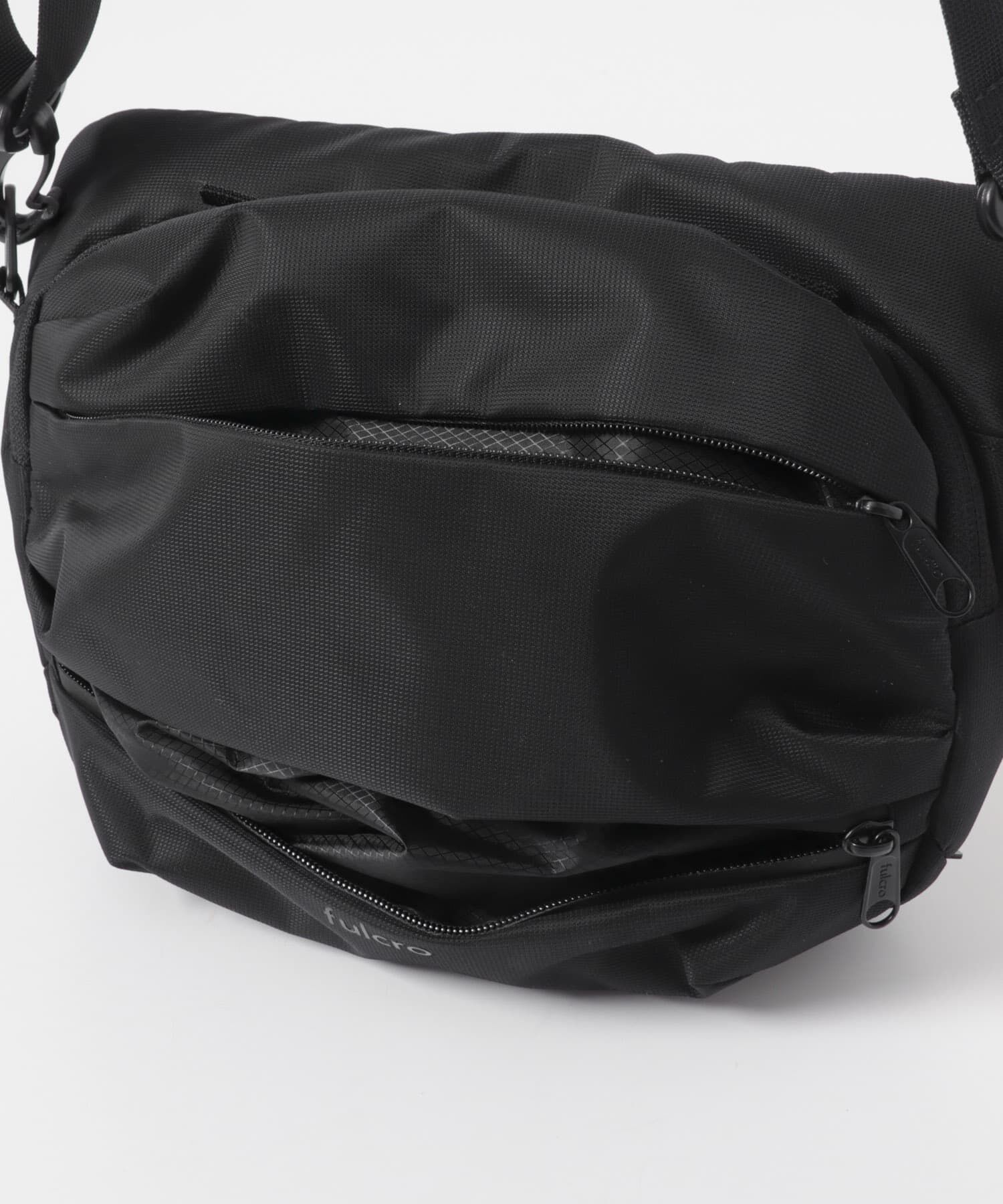 URBAN RESEARCH DOORS「fulcro runner」|ショルダー・メッセンジャー|