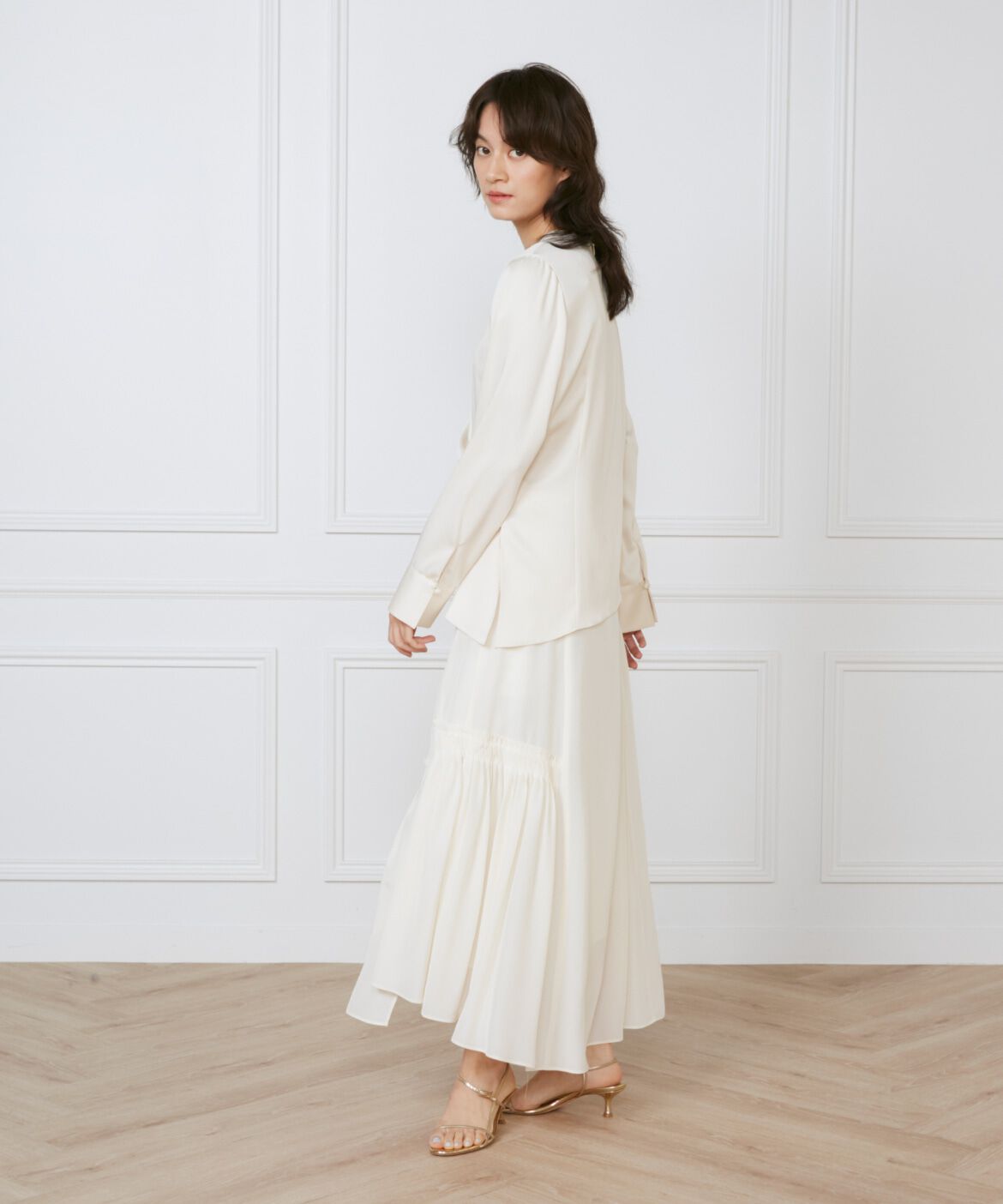 INED「《大きいサイズ》ウエストひねりブラウス《la veille by SUPERIOR CLOSET》」|シャツ・ブラウス|
