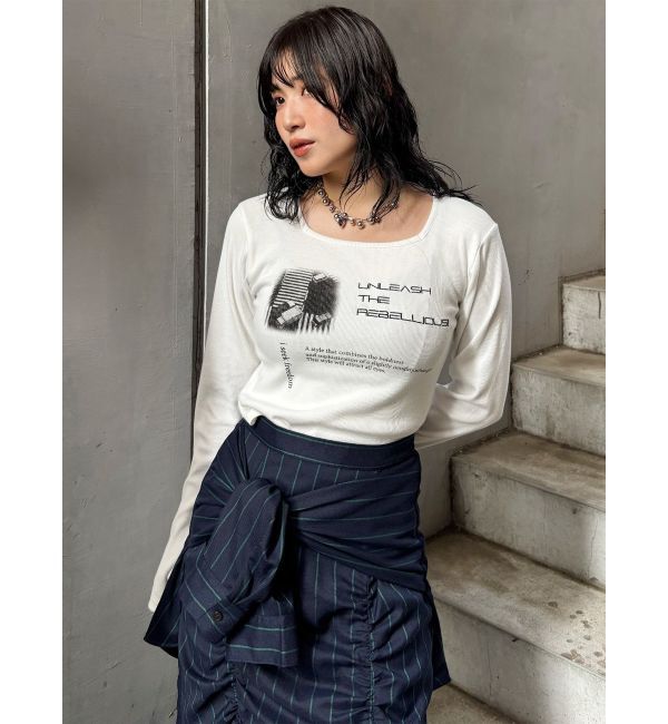 MURUA「クロップドメッセージトップス」|Tシャツ・カットソー|