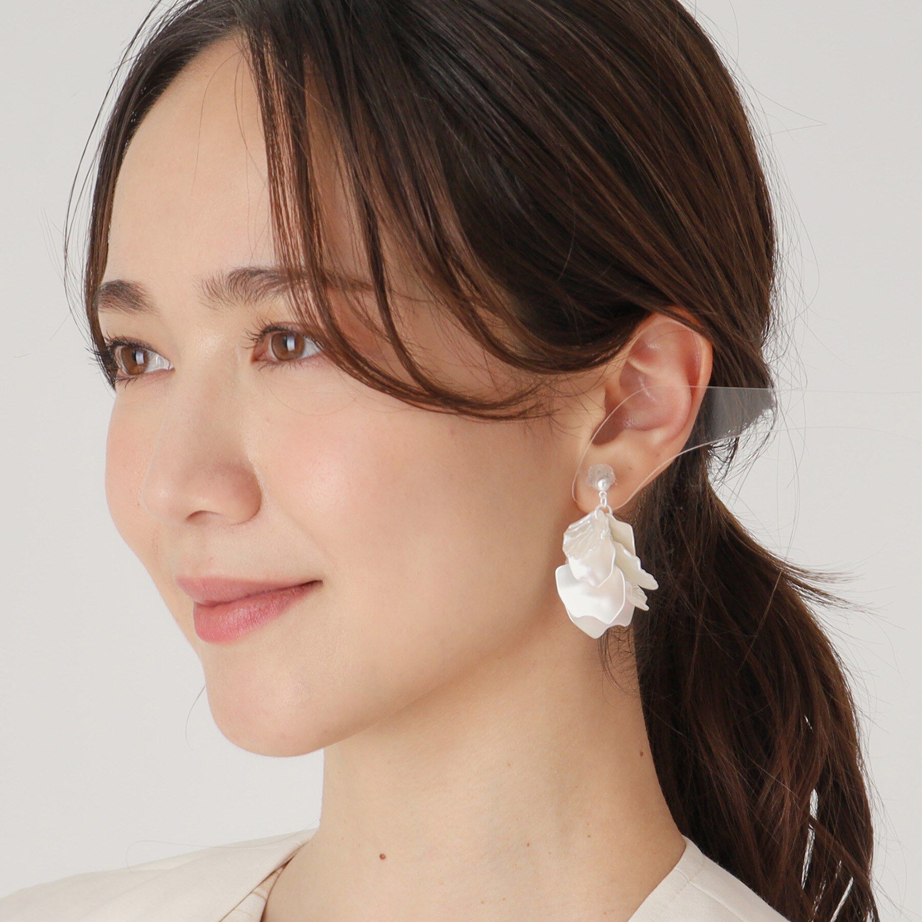 COUP DE CHANCE「フラワーリーフピアス」|ピアス|