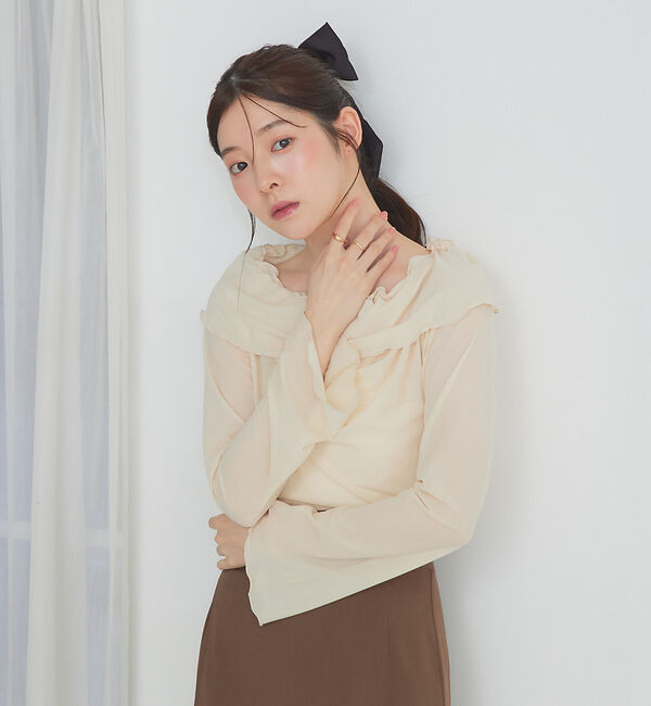 SELFIST「【シーンで選べる2WAY】フリルオフショルシアーカットソー」|Tシャツ・カットソー|アイボリー