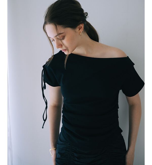 SELFIST「ワンショルギャザーカットソー」|Tシャツ・カットソー|