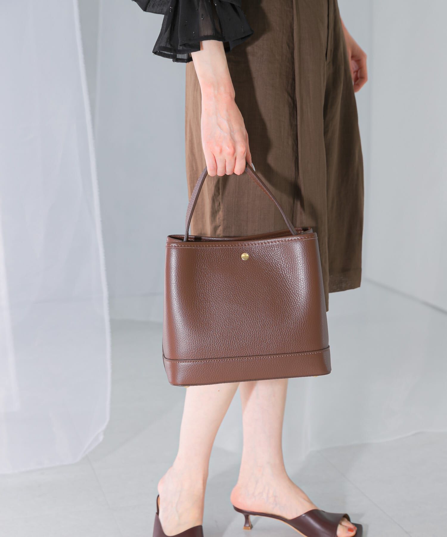 URBAN RESEARCH ROSSO「AULENTTI　スクエアBAG」|ハンドバッグ|