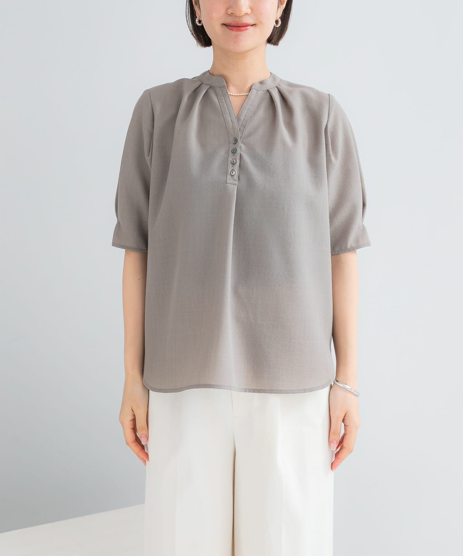 URBAN RESEARCH ROSSO「『UR TECH DRYLUXE』 デザインスリーブブラウス」|シャツ・ブラウス|