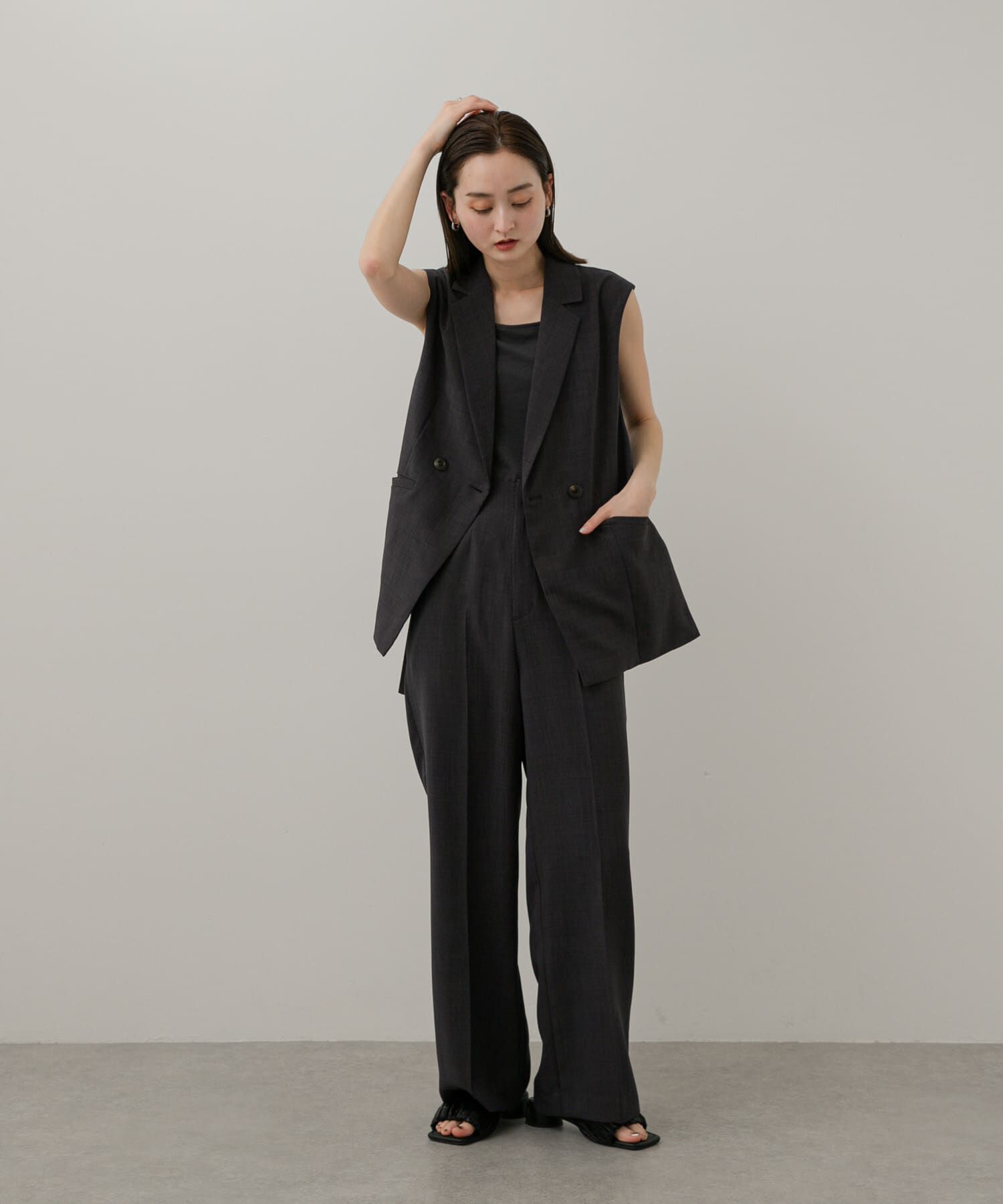 SENSE OF PLACE by URBAN RESEARCH「『UR TECH DRYLUXE』リネンライクサイドベルトジレ」|ベスト・ジレ|