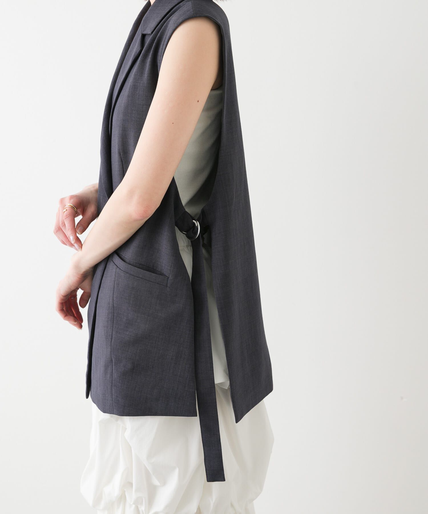SENSE OF PLACE by URBAN RESEARCH「『UR TECH DRYLUXE』リネンライクサイドベルトジレ」|ベスト・ジレ|